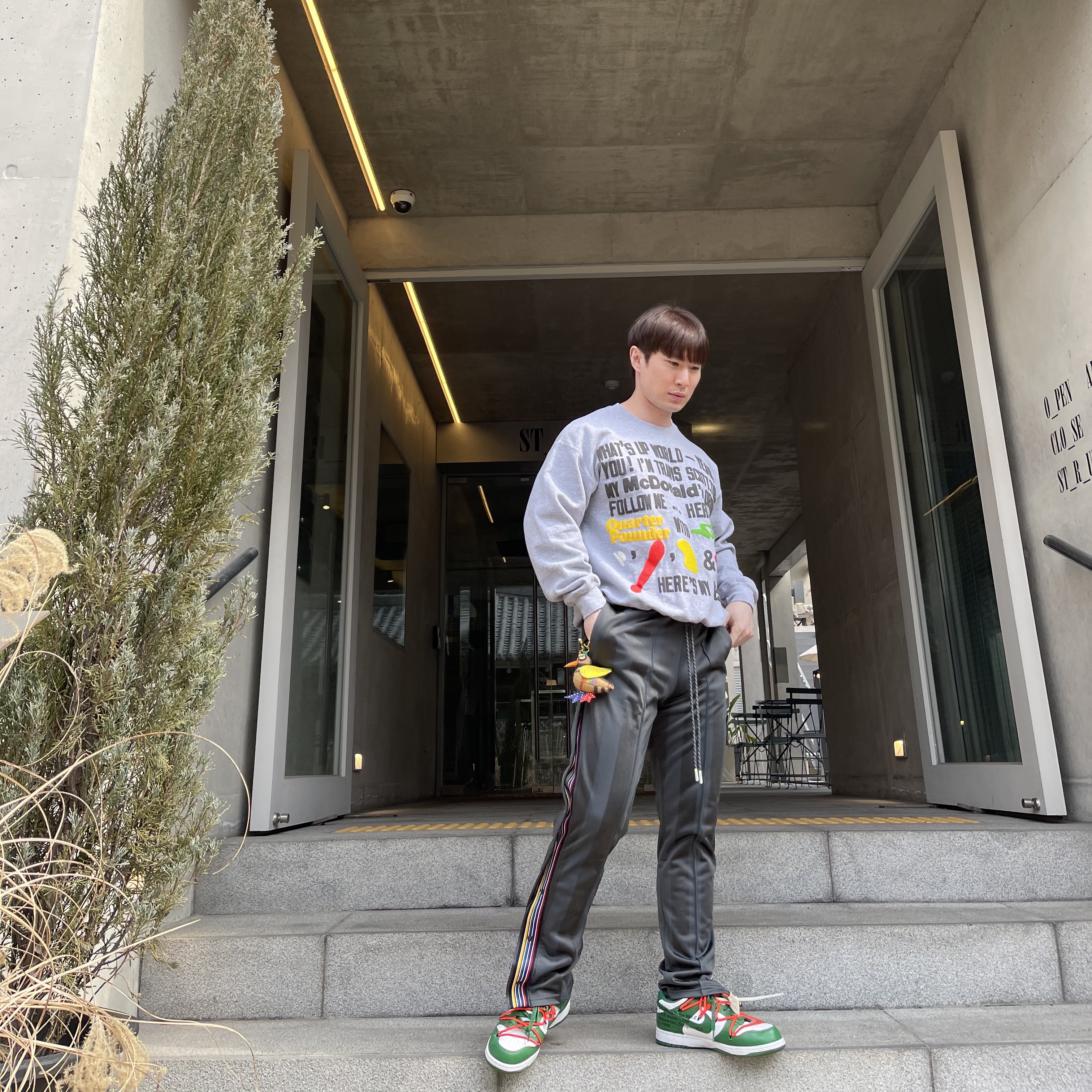Nike x Off-White Dunk Low Pine Green 착용 스타일