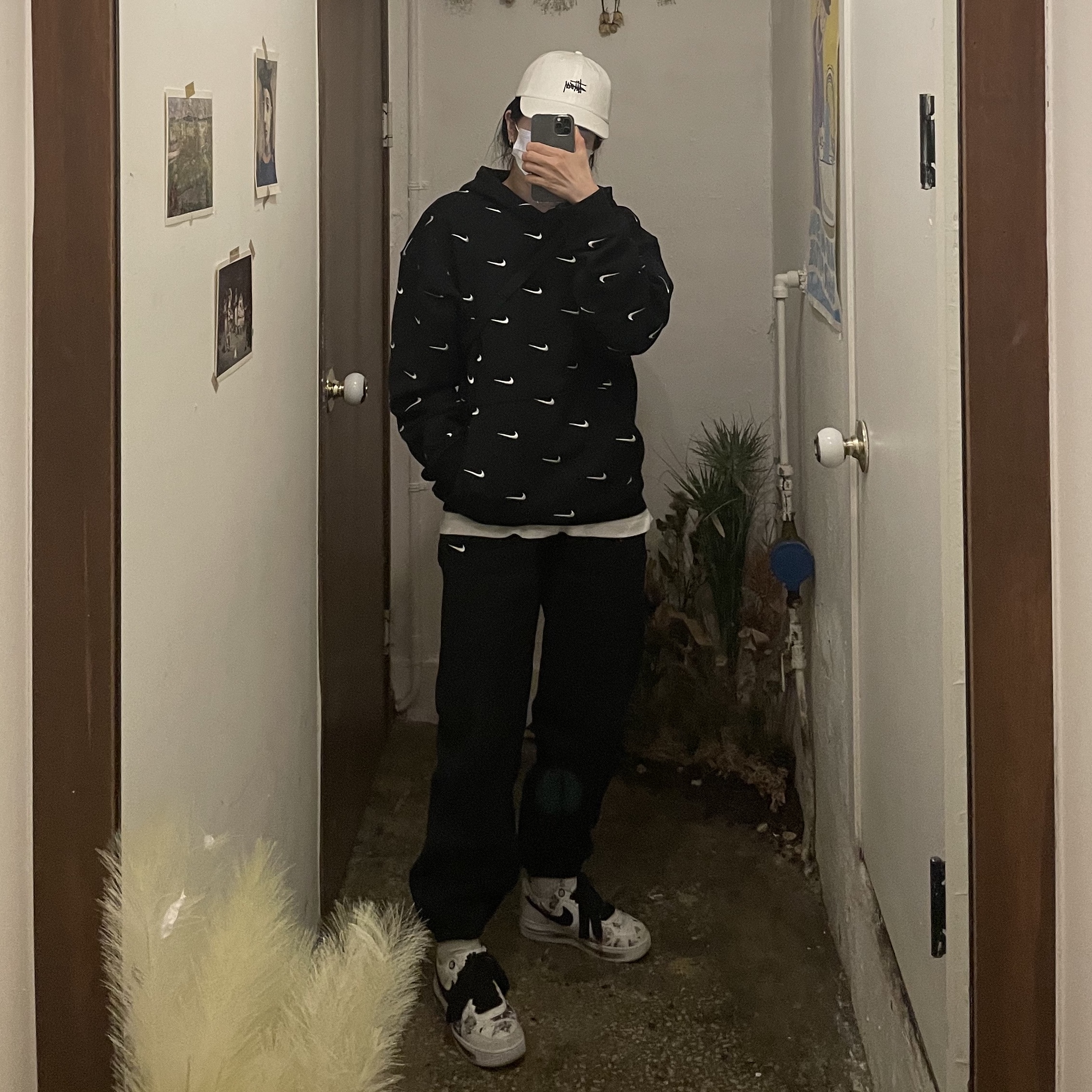 (W) Nike NRG Solo Swoosh Fleece Pants Black White - Asia, Nike NRG Swoosh Logo Hoodie Black 착용 스타일