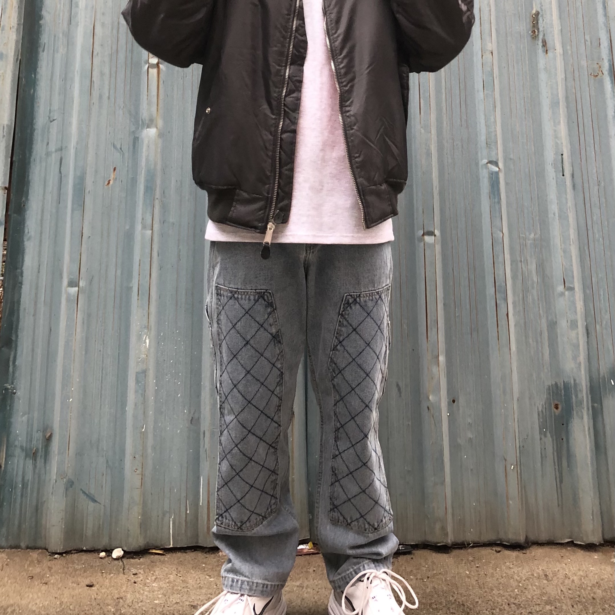 Nike Air Monarch IV White Navy 착용 스타일