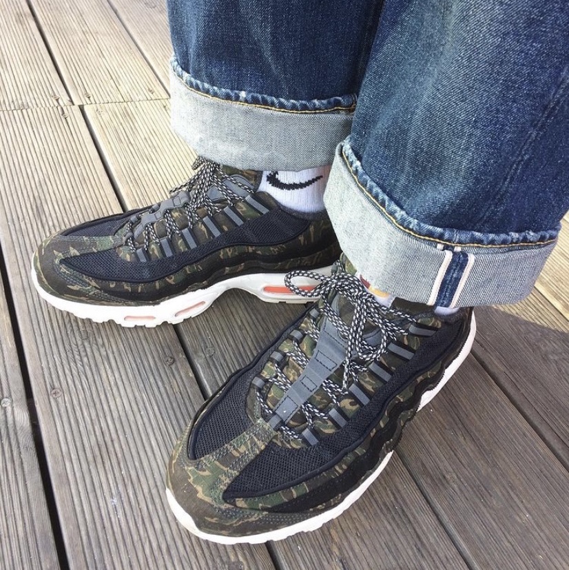 Nike x Carhartt WIP Air Max 95 Camo 착용 스타일 - 1