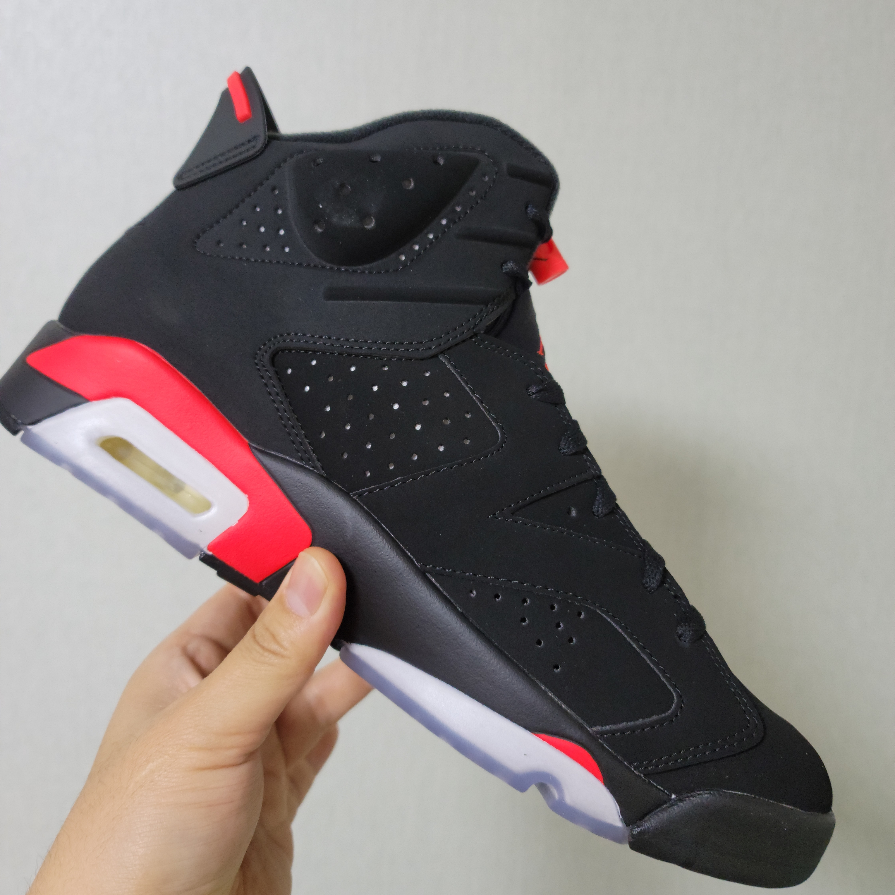Jordan 6 Retro Infrared 2019 착용 스타일
