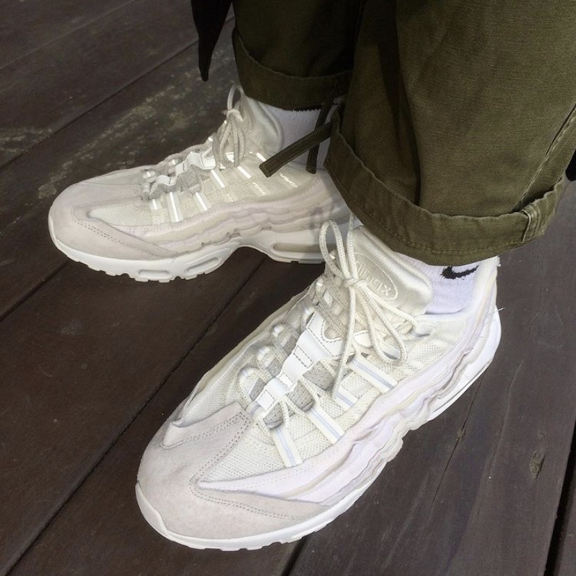 Nike x Comme des Garcons Homme Plus Air Max 95 White 착용 스타일 - 1