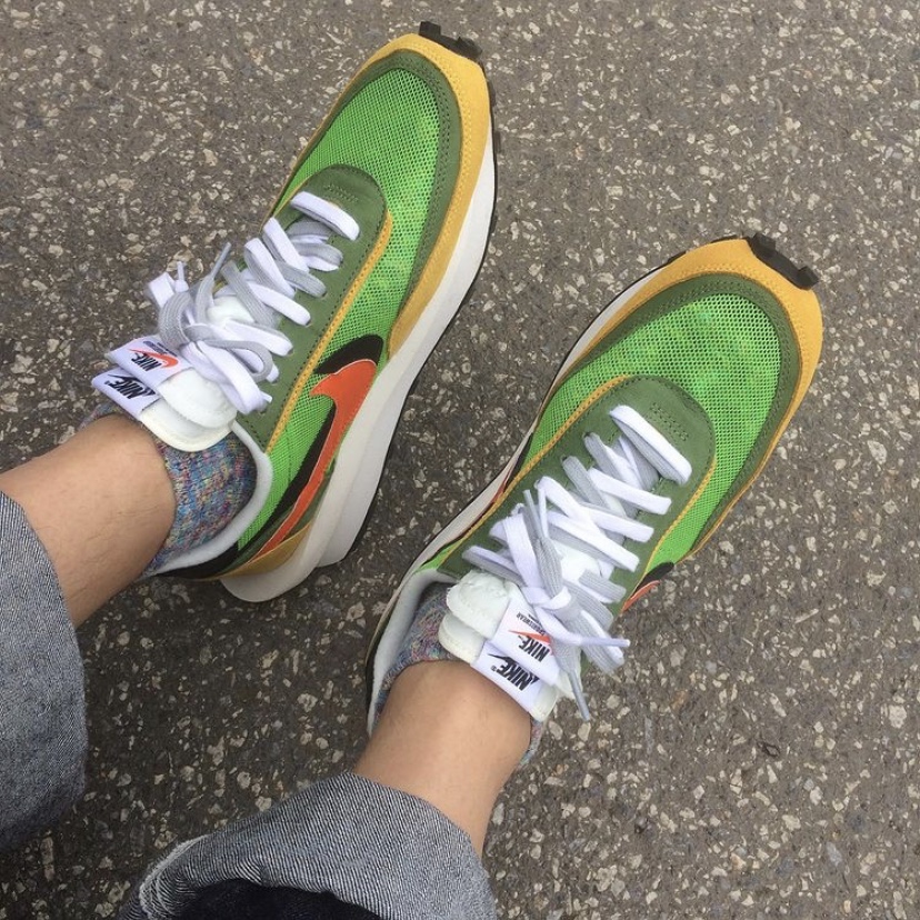 Nike x Sacai LDWaffle Green Multi 착용 스타일