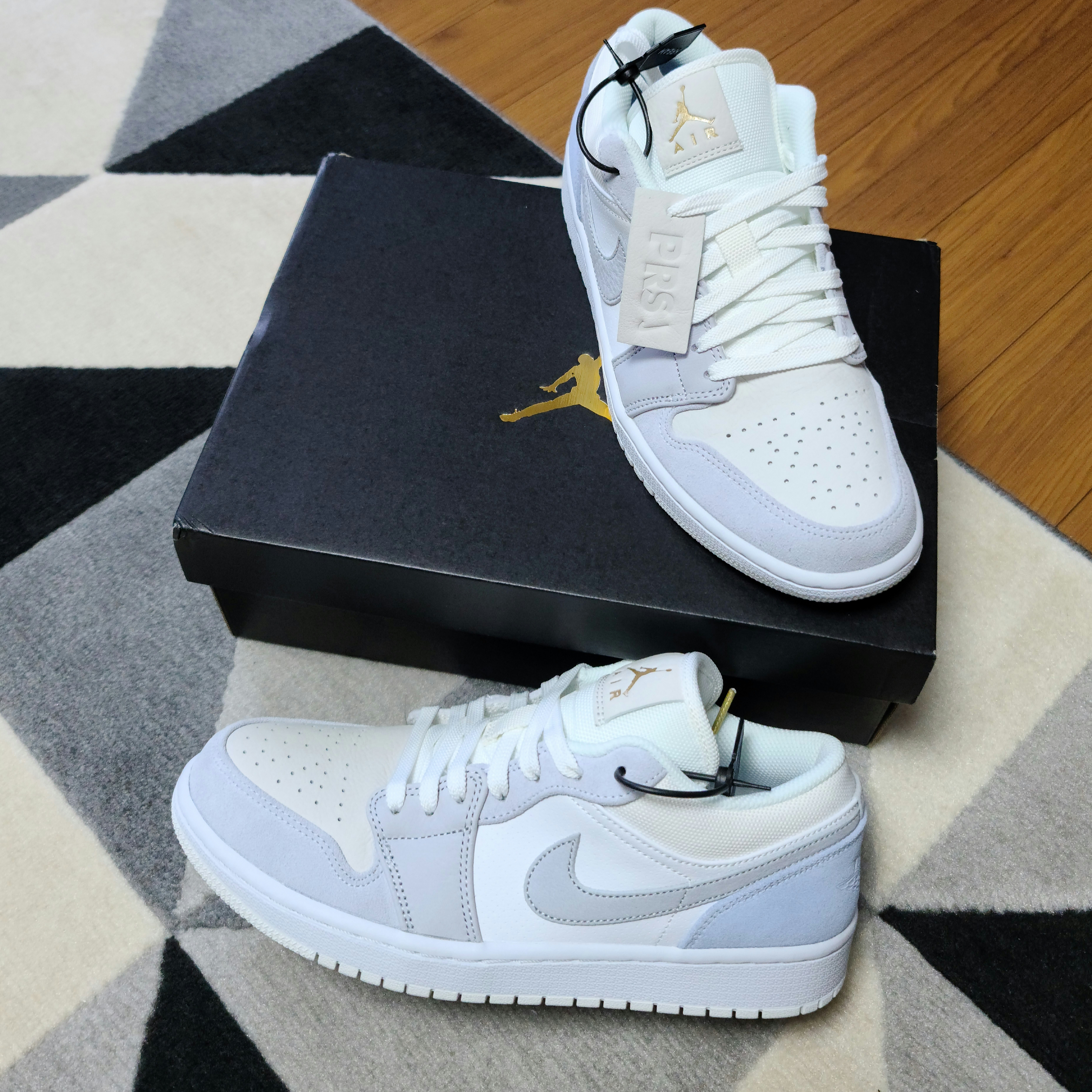 Jordan 1 Low Paris 착용 스타일