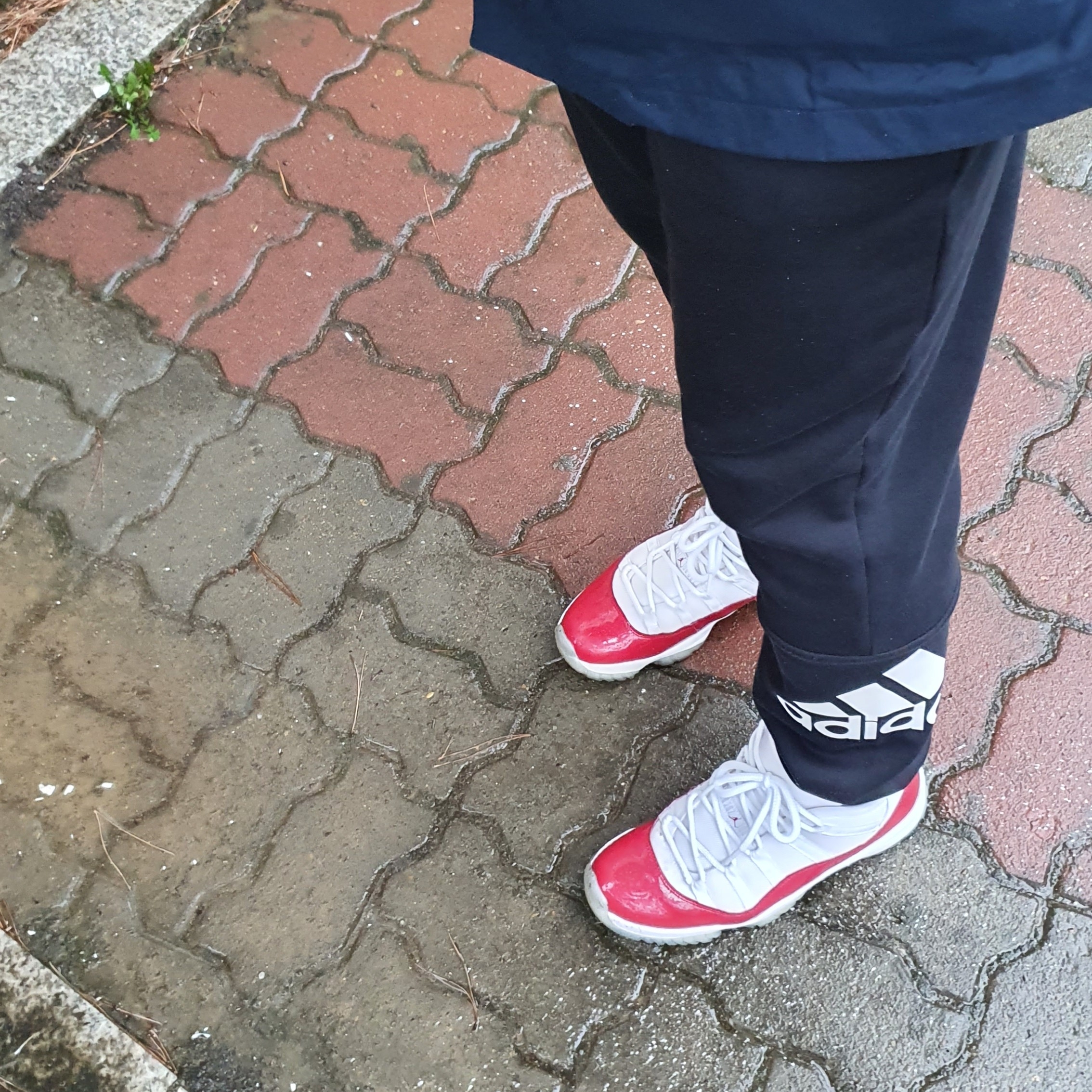 Jordan 11 Retro Low Cherry 2016 착용 스타일
