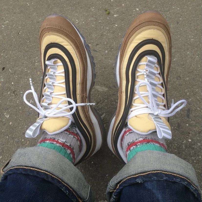 Nike Air Max 97 Shipping Box Ale Brown 착용 스타일