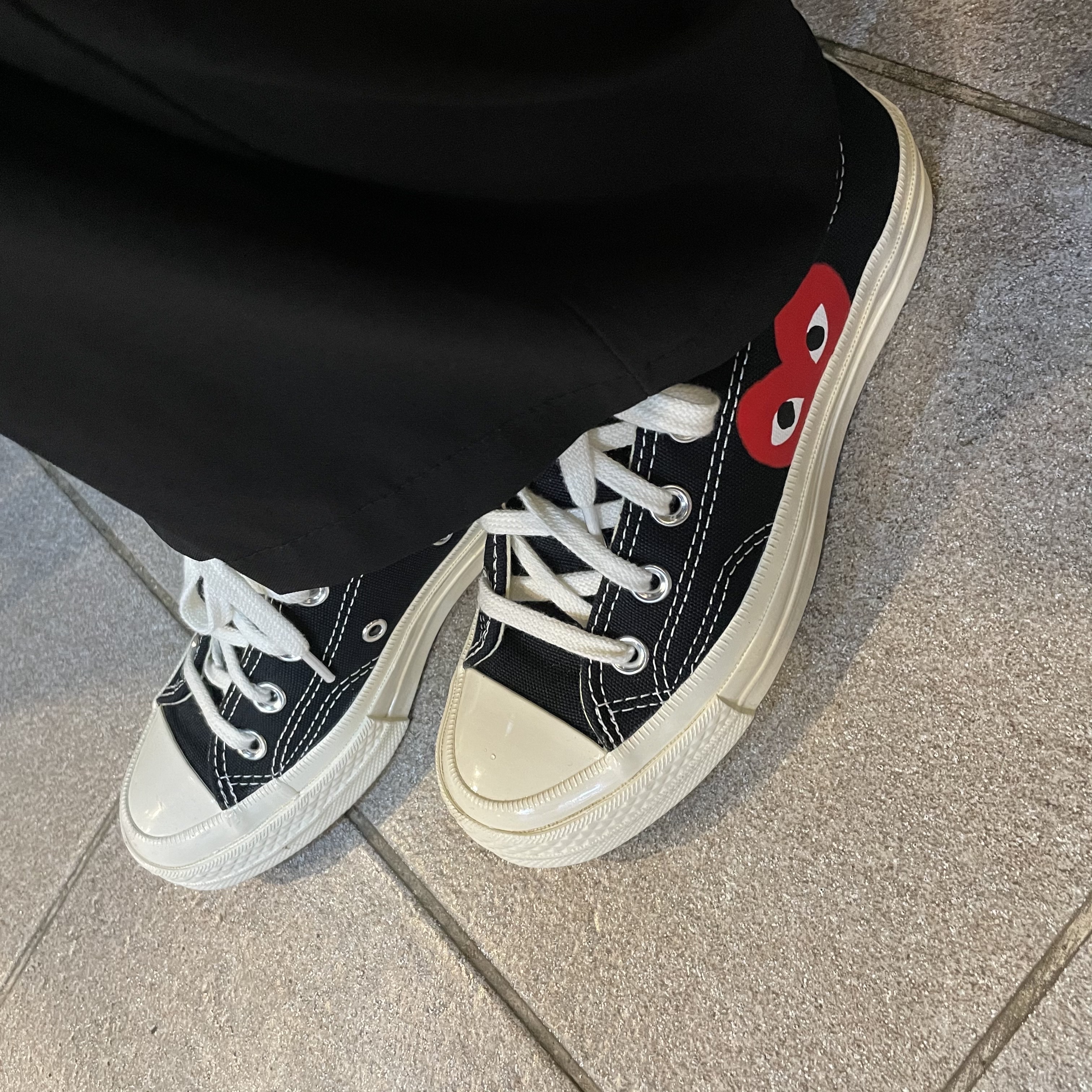 Converse x Play Comme des Garcons Chuck 70 Ox Black 착용 스타일