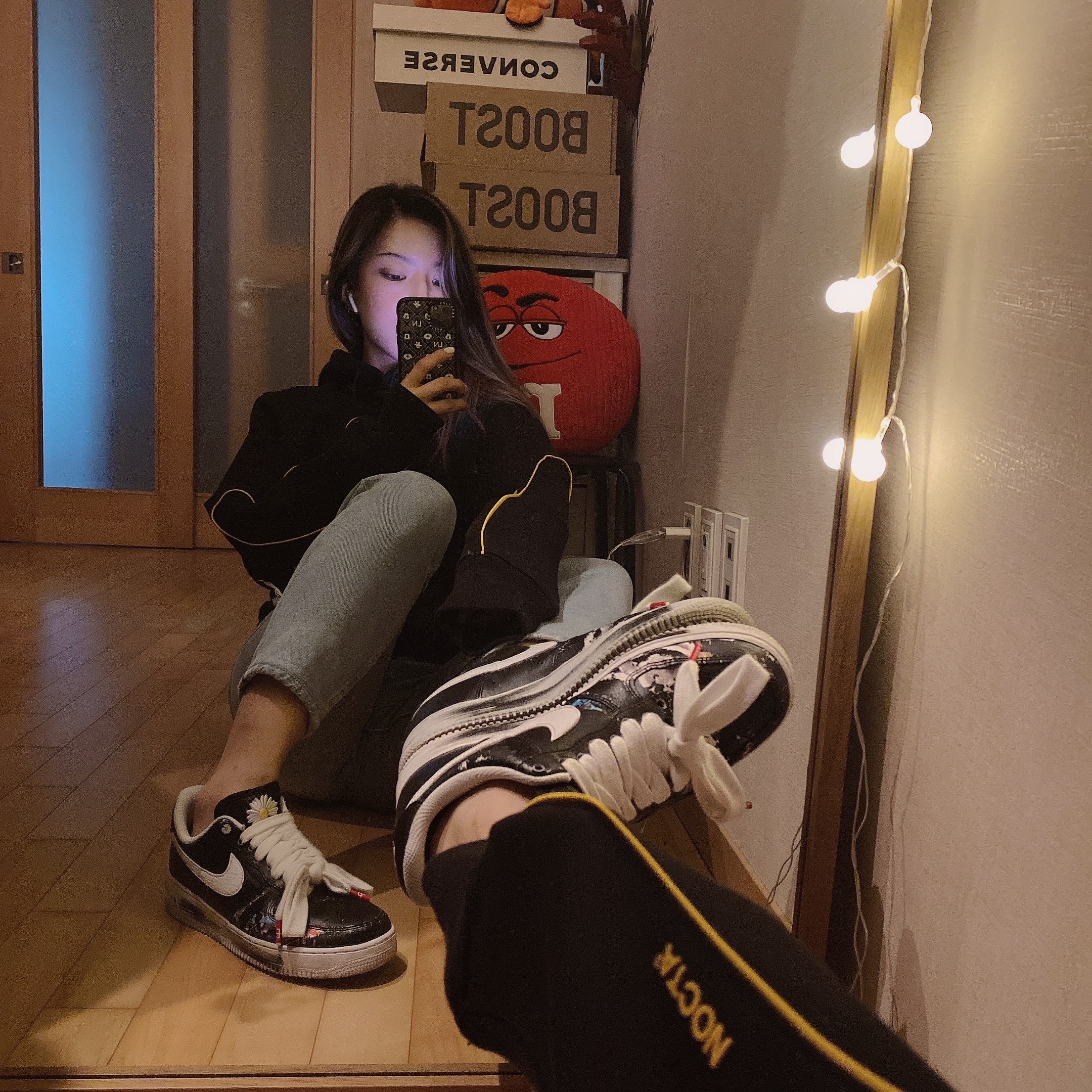 Nike x Peaceminusone Air Force 1 Low Para-Noise, Nike x Drake Nocta Essential Hoodie Black - Asia 착용 스타일 - 2