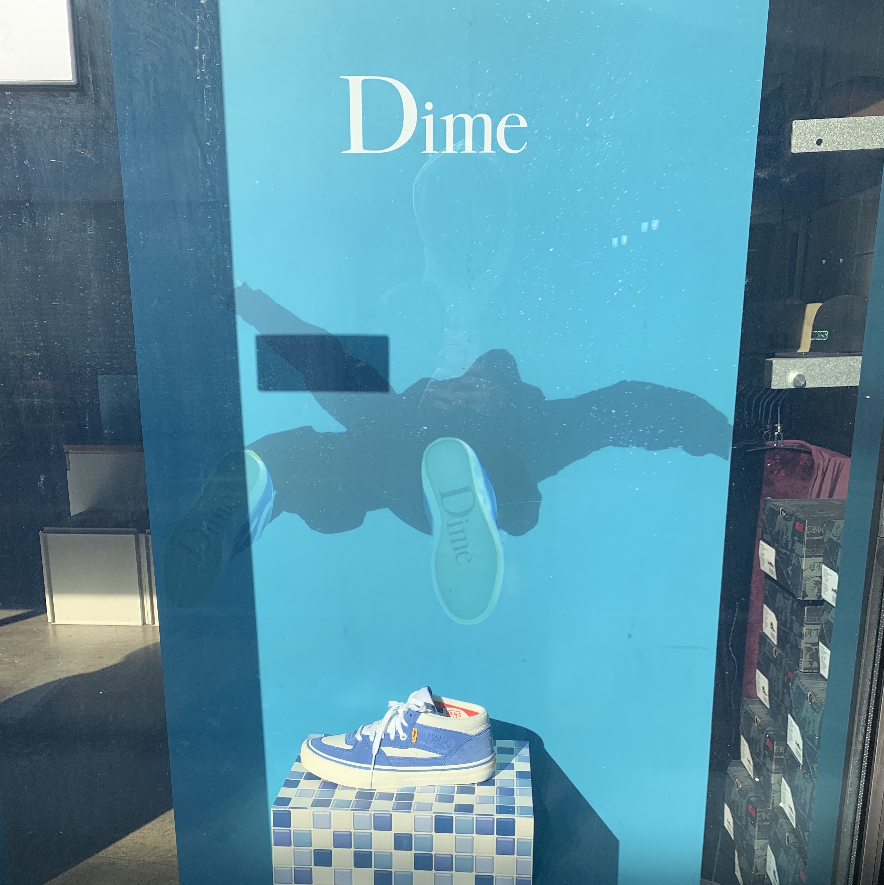 Vans x Dime Half Cab Pro LTD Blue, Vans x Dime Half Cab Pro LTD Reflective Gray 착용 스타일 - 5