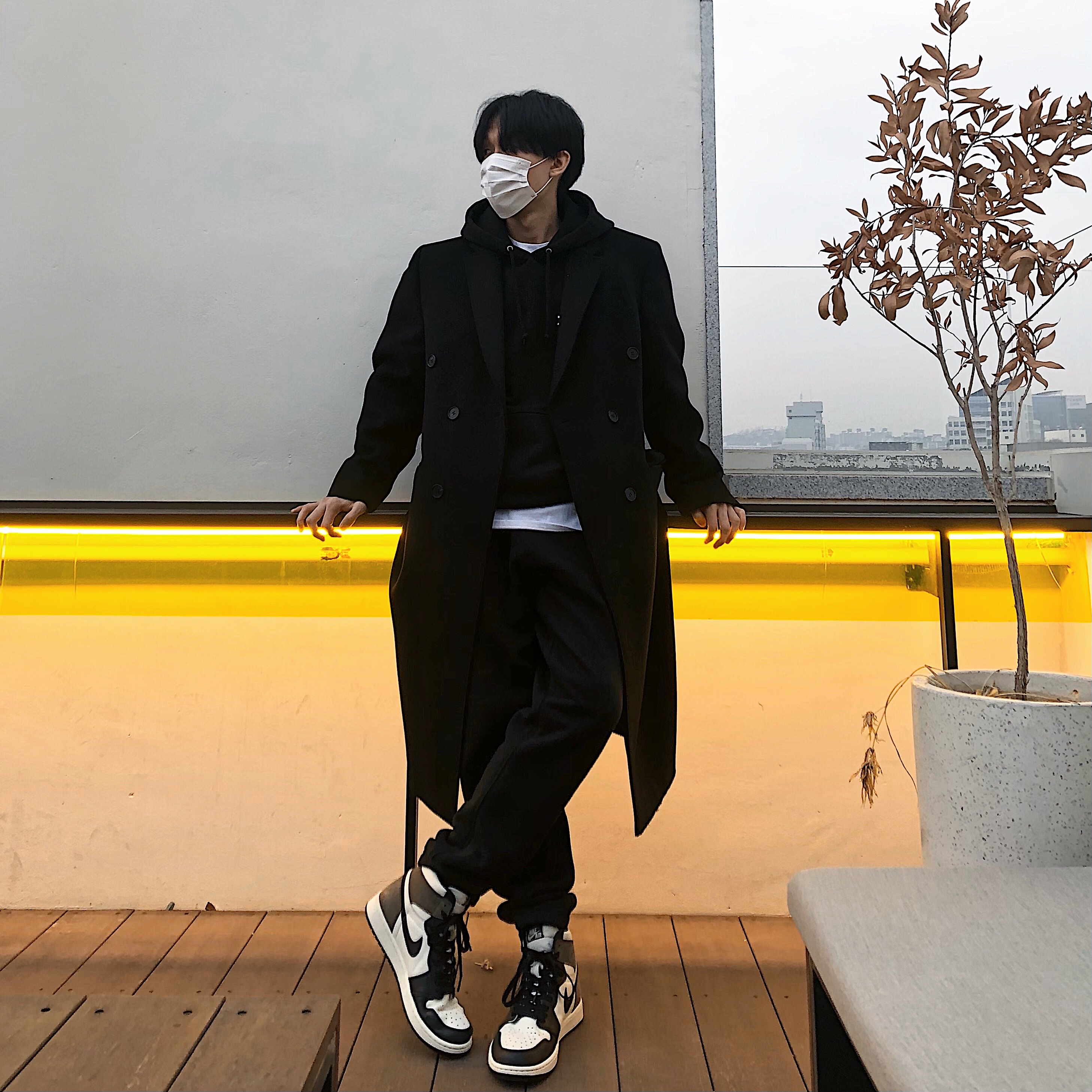 Jordan 1 Retro High OG Black Mocha 착용 스타일