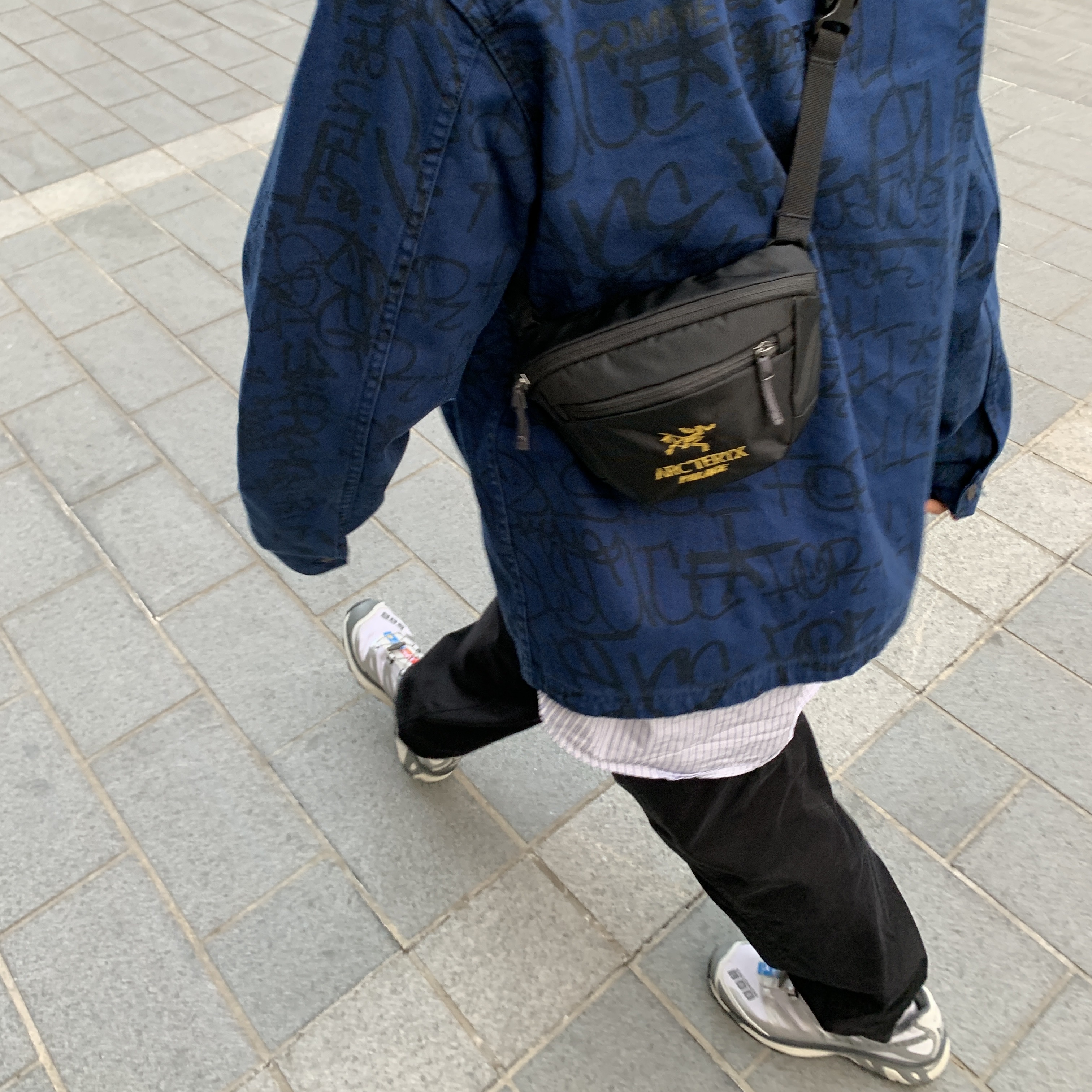Palace x Arc'teryx Mantis 1 Waistpack - 20FW 착용 스타일 - 2