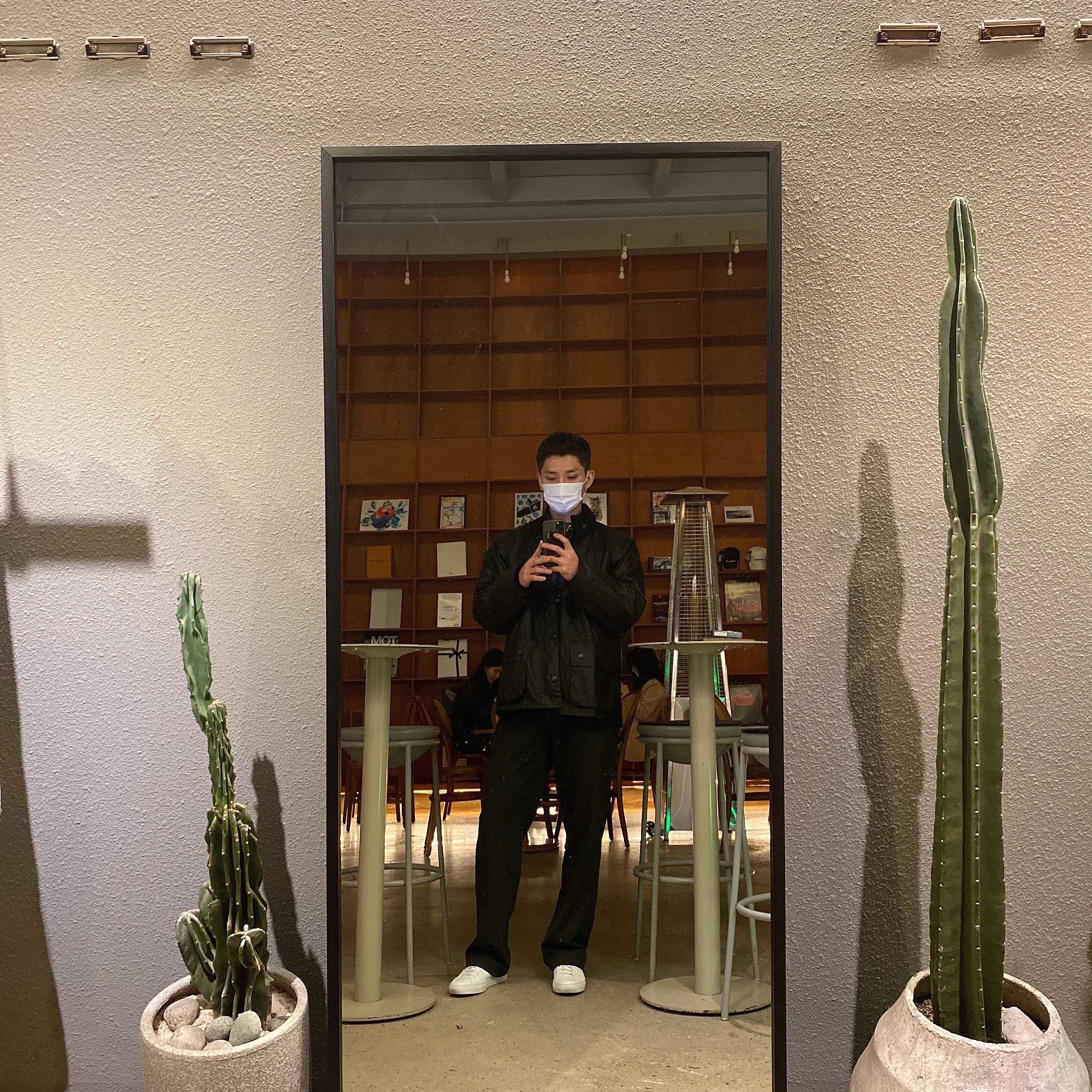 Common Projects Original Achilles Low White 착용 스타일