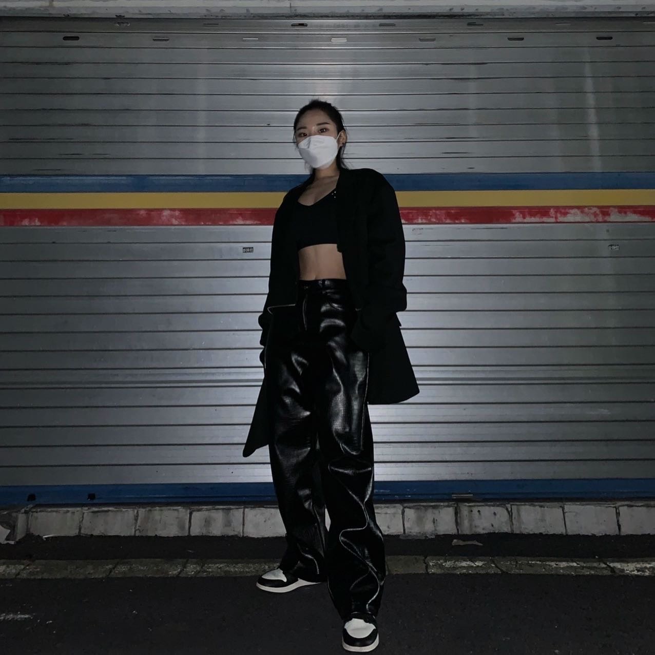 (GS) Jordan 1 Retro High OG Black Mocha 착용 스타일