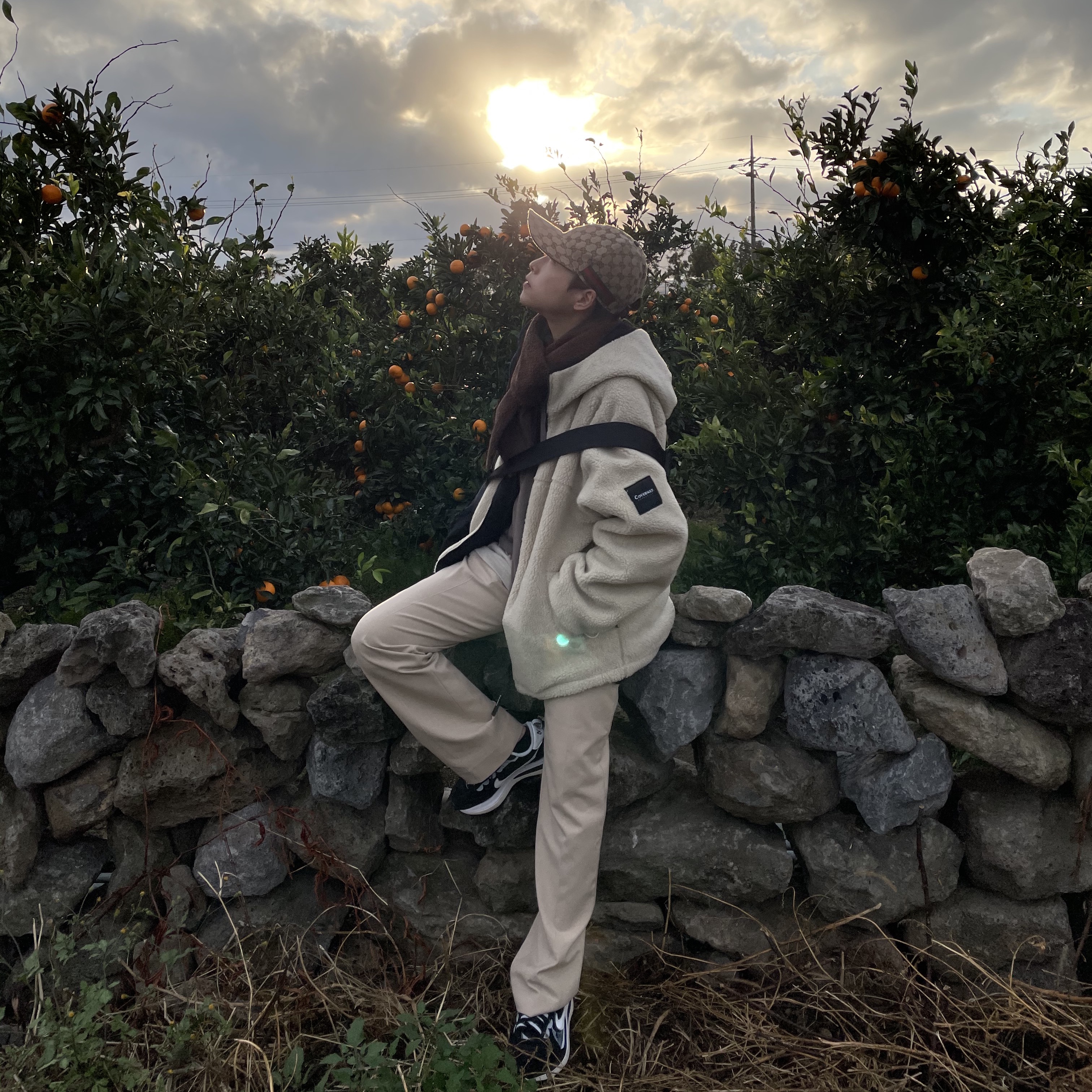 Nike x Sacai VaporWaffle Black White 착용 스타일
