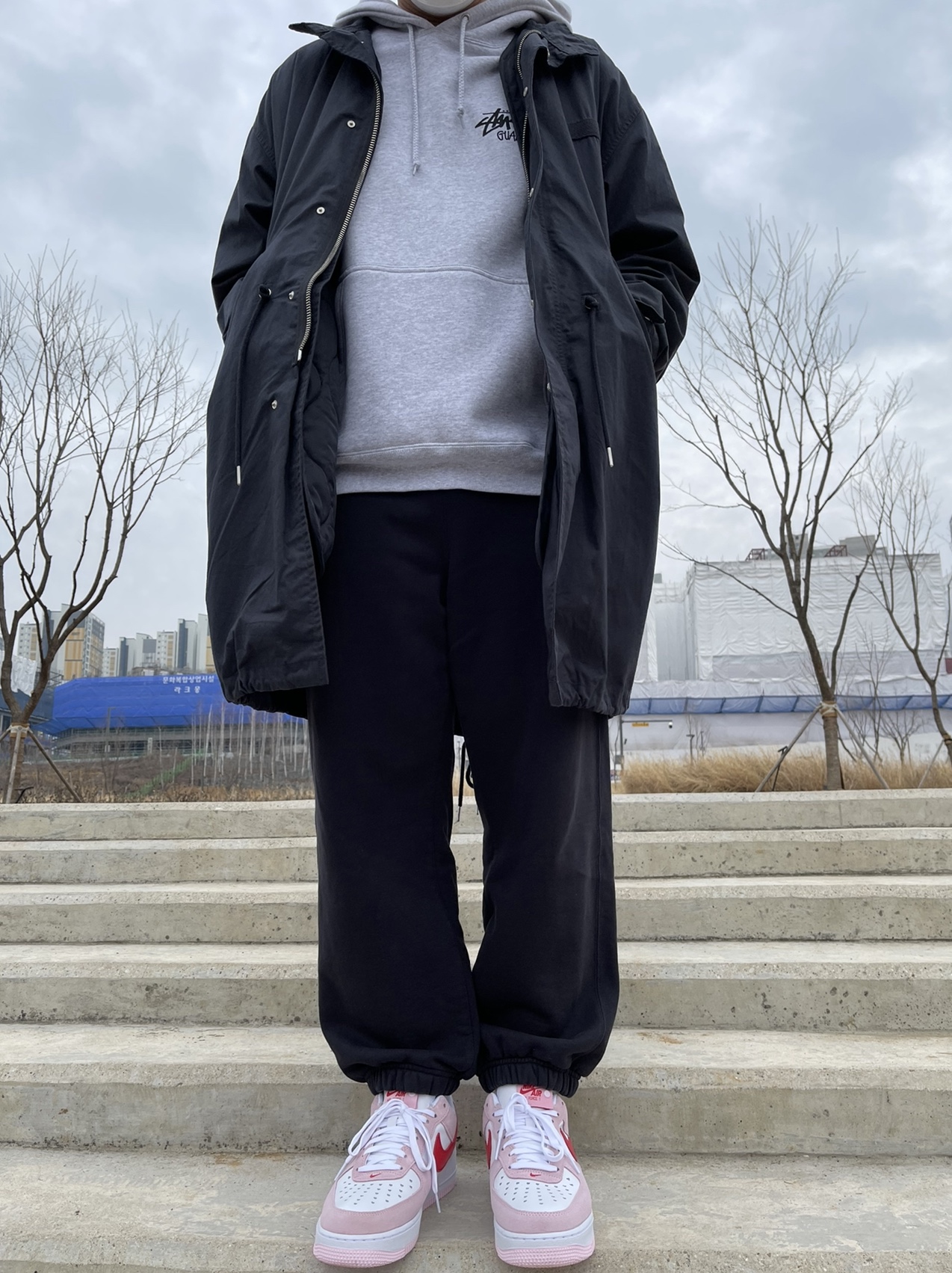 Nike Air Force 1 '07 QS Valentine's Day 착용 스타일 - 2