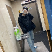 KREAM 프로필 이미지