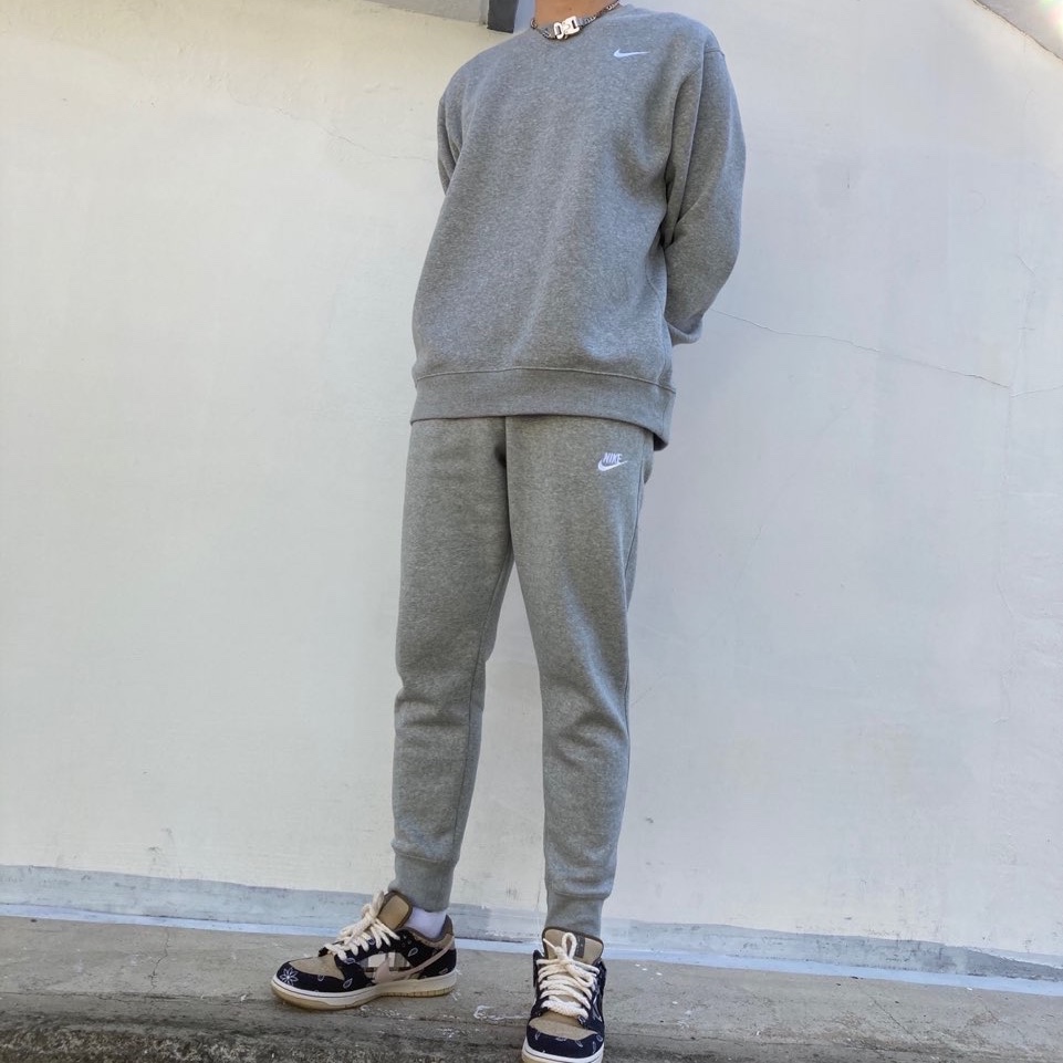 Nike x Travis Scott SB Dunk Low 착용 스타일
