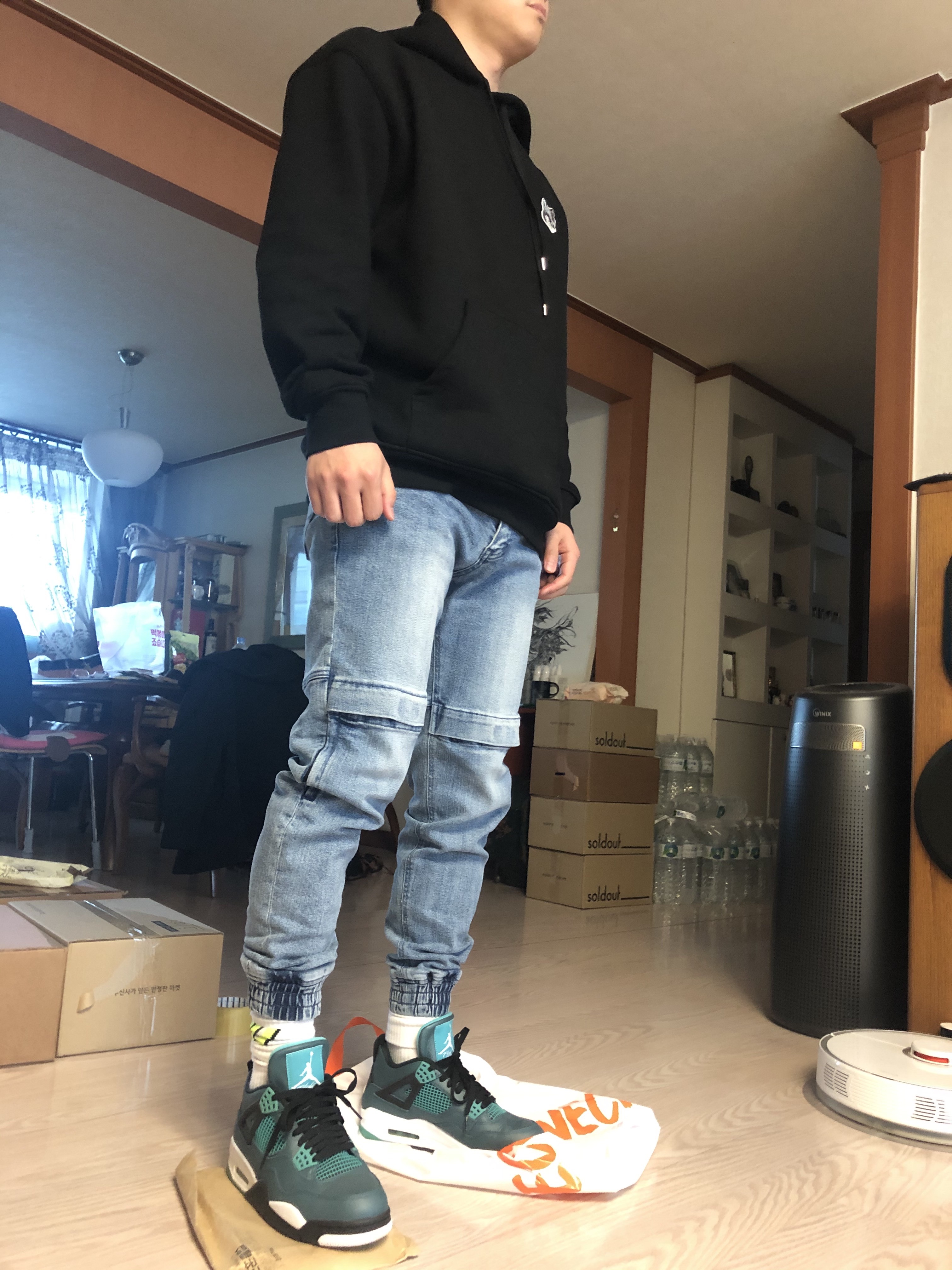 Jordan 4 Retro Teal, Nike x Kim Jones Crew Socks White (2 Pack) 착용 스타일
