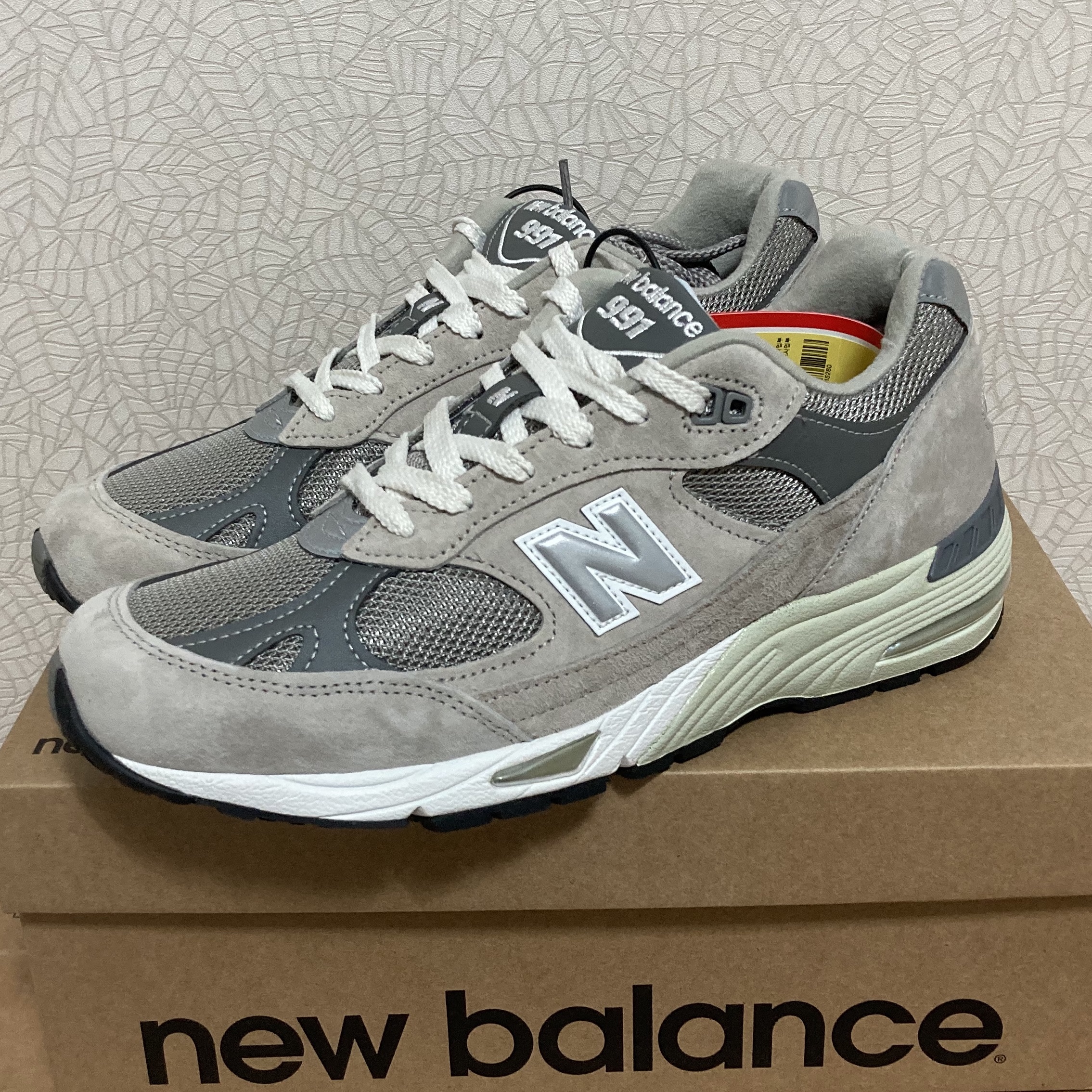 New Balance 991 Made in UK Grey 착용 스타일