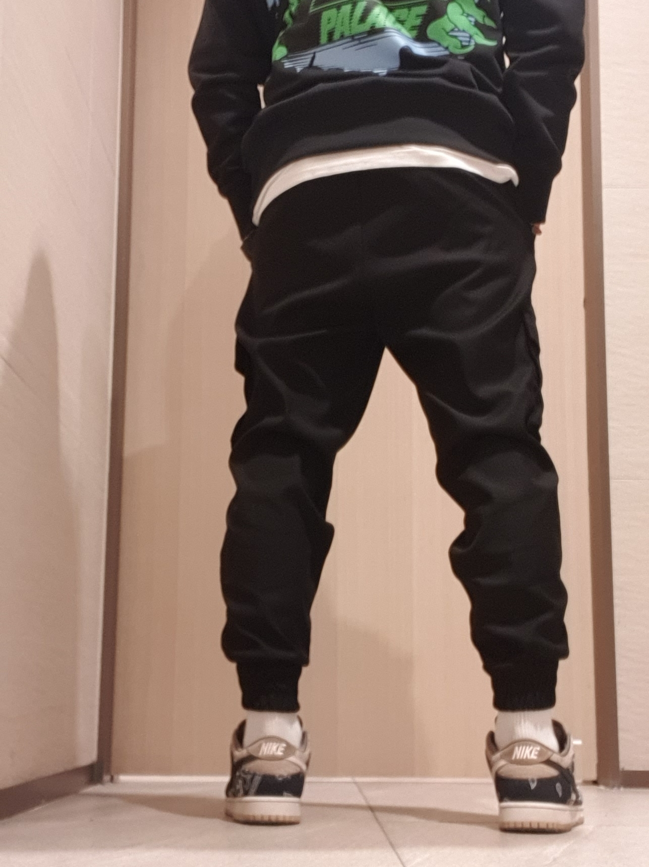 Nike x Travis Scott SB Dunk Low 착용 스타일