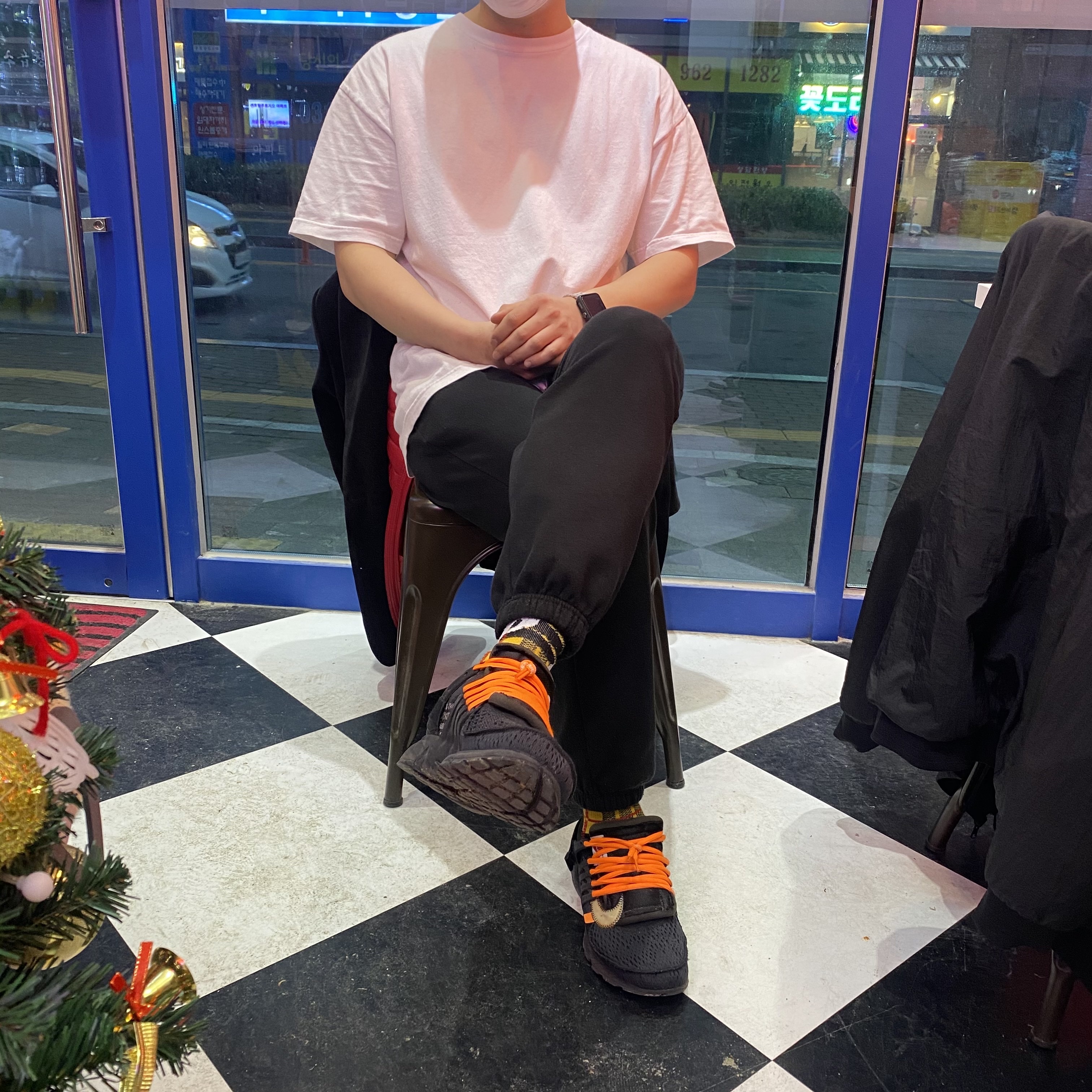 Nike x Off-White Air Presto Black 착용 스타일