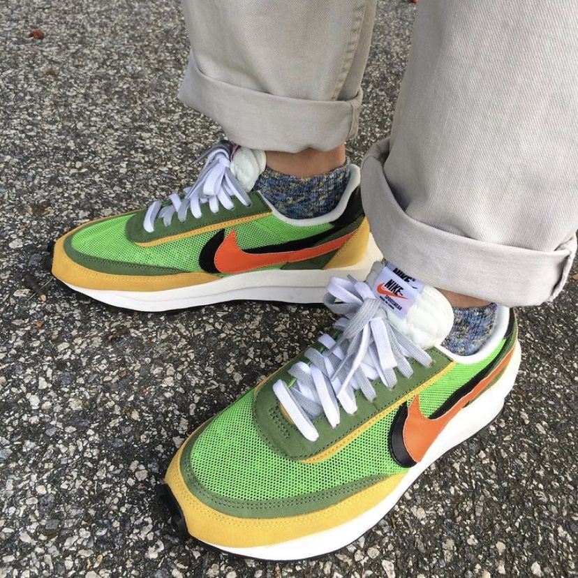 Nike x Sacai LDWaffle Green Multi 착용 스타일 - 1