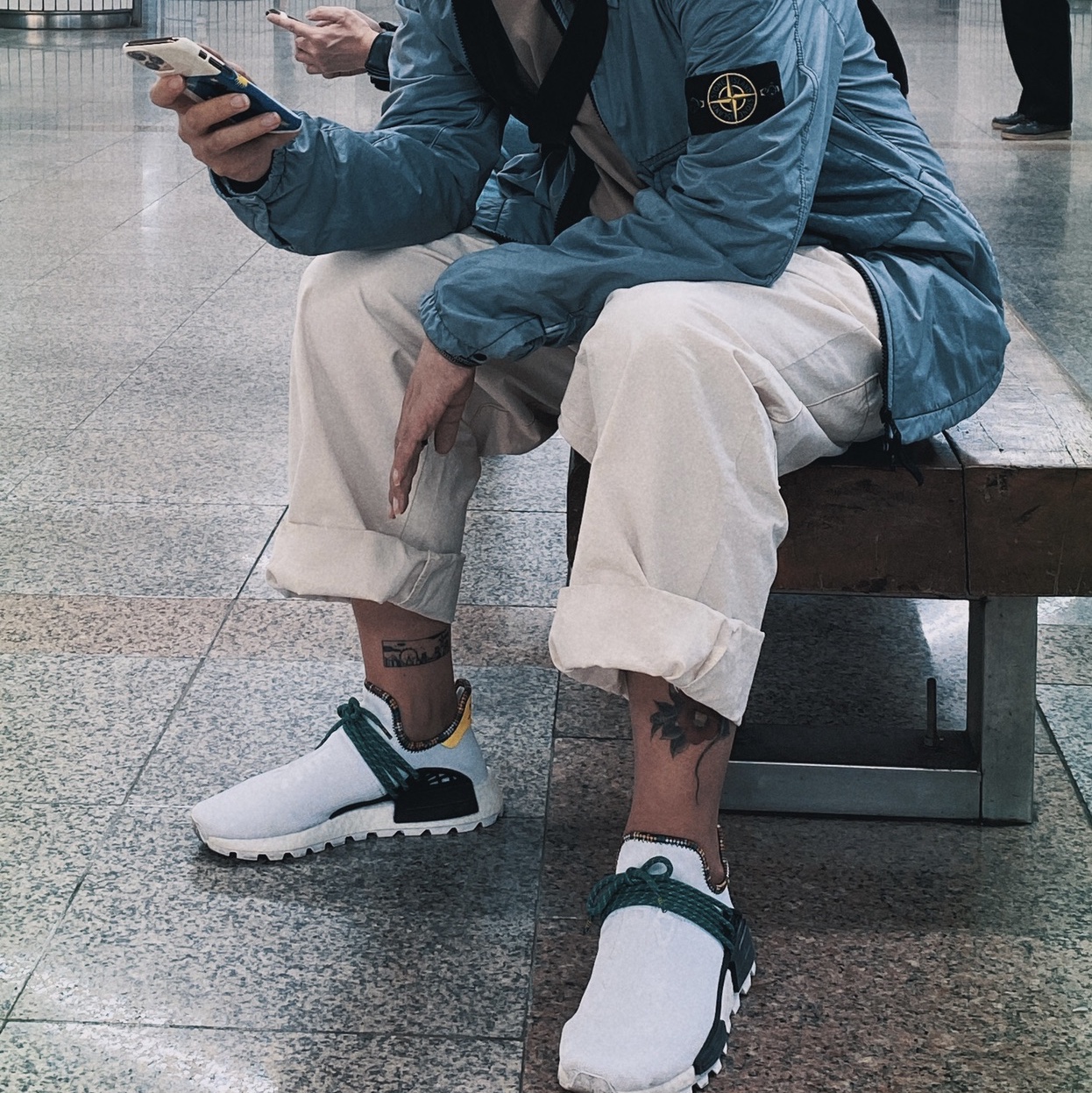 Adidas x Pharrell Williams Hu NMD Inspiration Pack White 착용 스타일