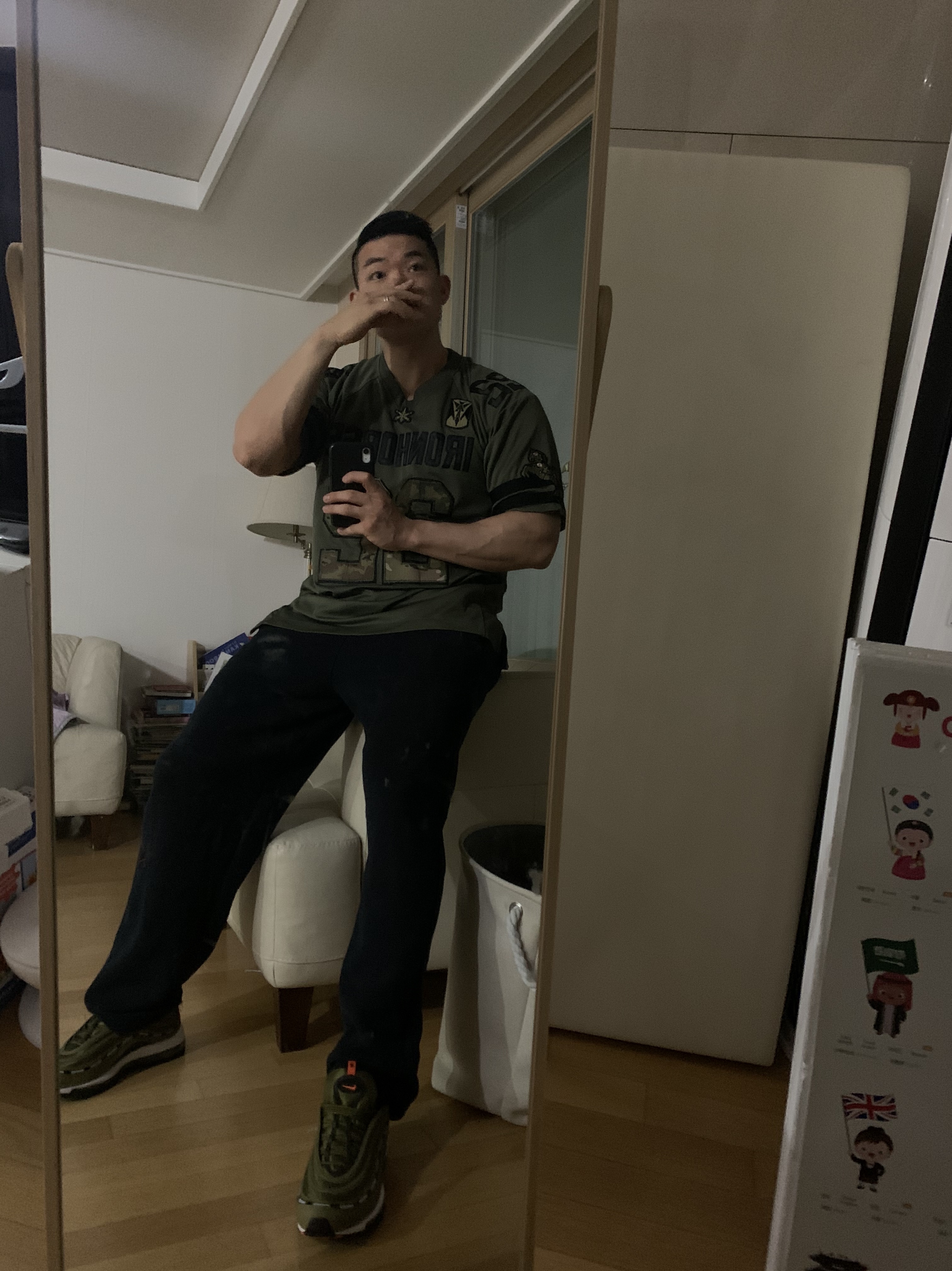 Nike x Undefeated Air Max 97 Militia Green 착용 스타일
