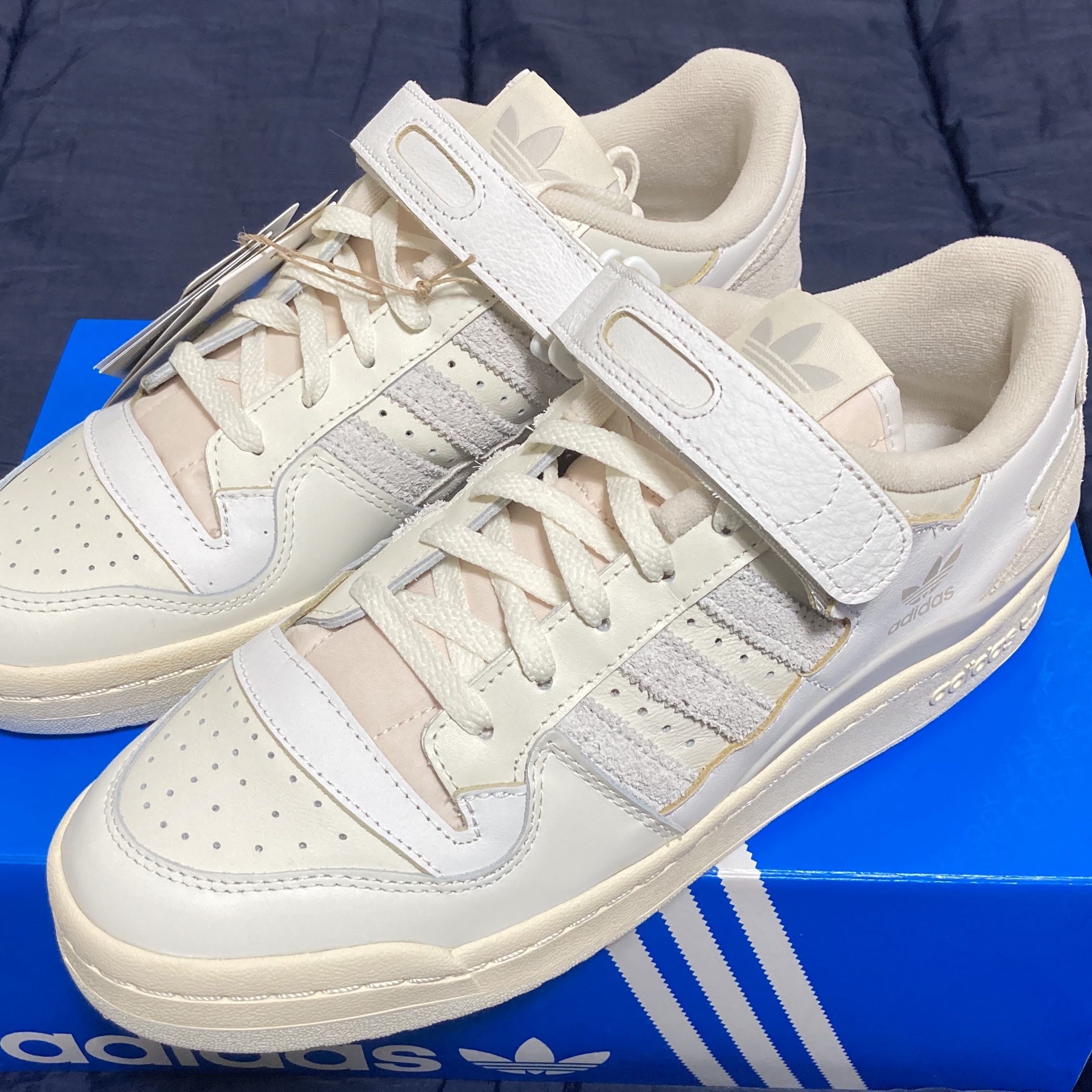 Adidas Forum 84 Low Orbit Grey 착용 스타일