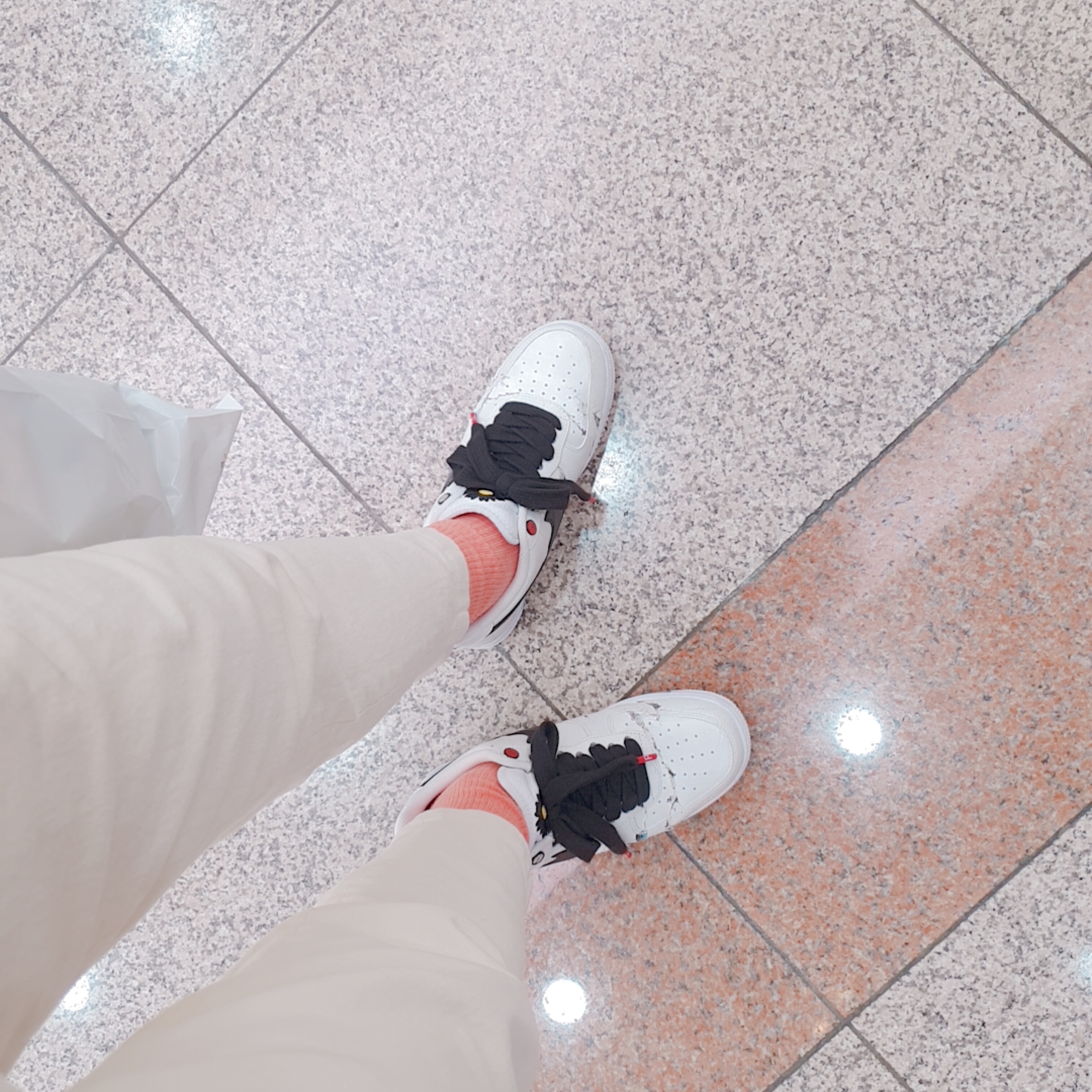 Nike x Peaceminusone Air Force 1 Low Para-Noise 2.0 착용 스타일
