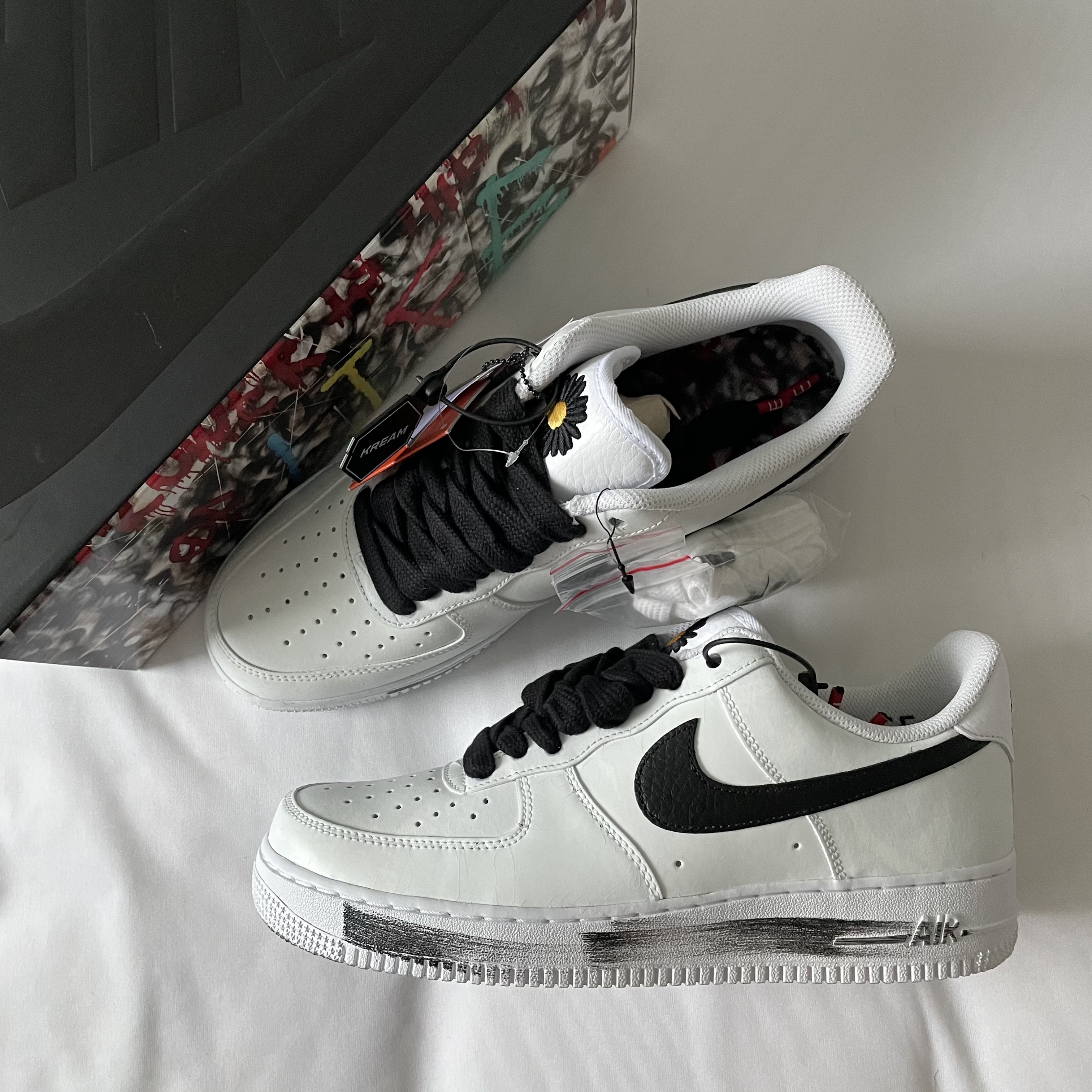 Nike x Peaceminusone Air Force 1 Low Para-Noise 2.0 착용 스타일
