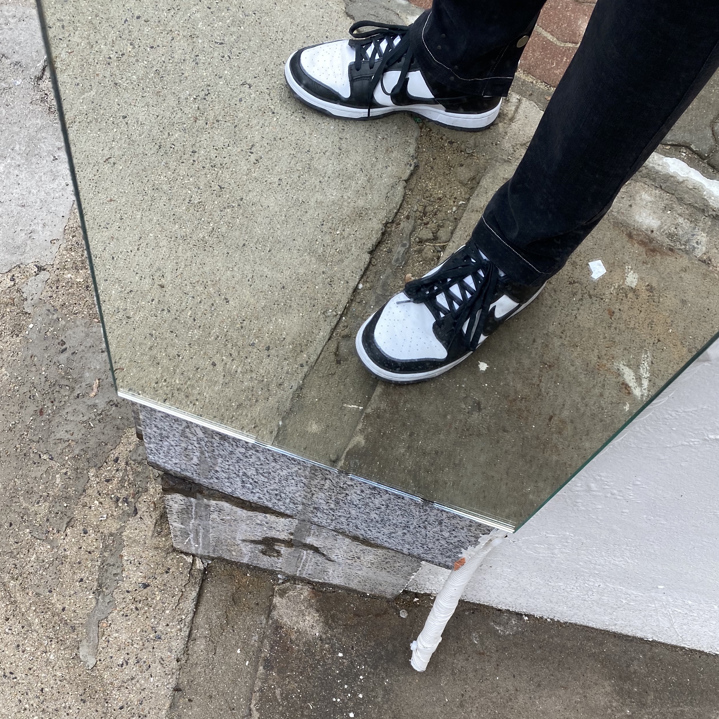 Nike Dunk Low Retro Black 착용 스타일 - 2