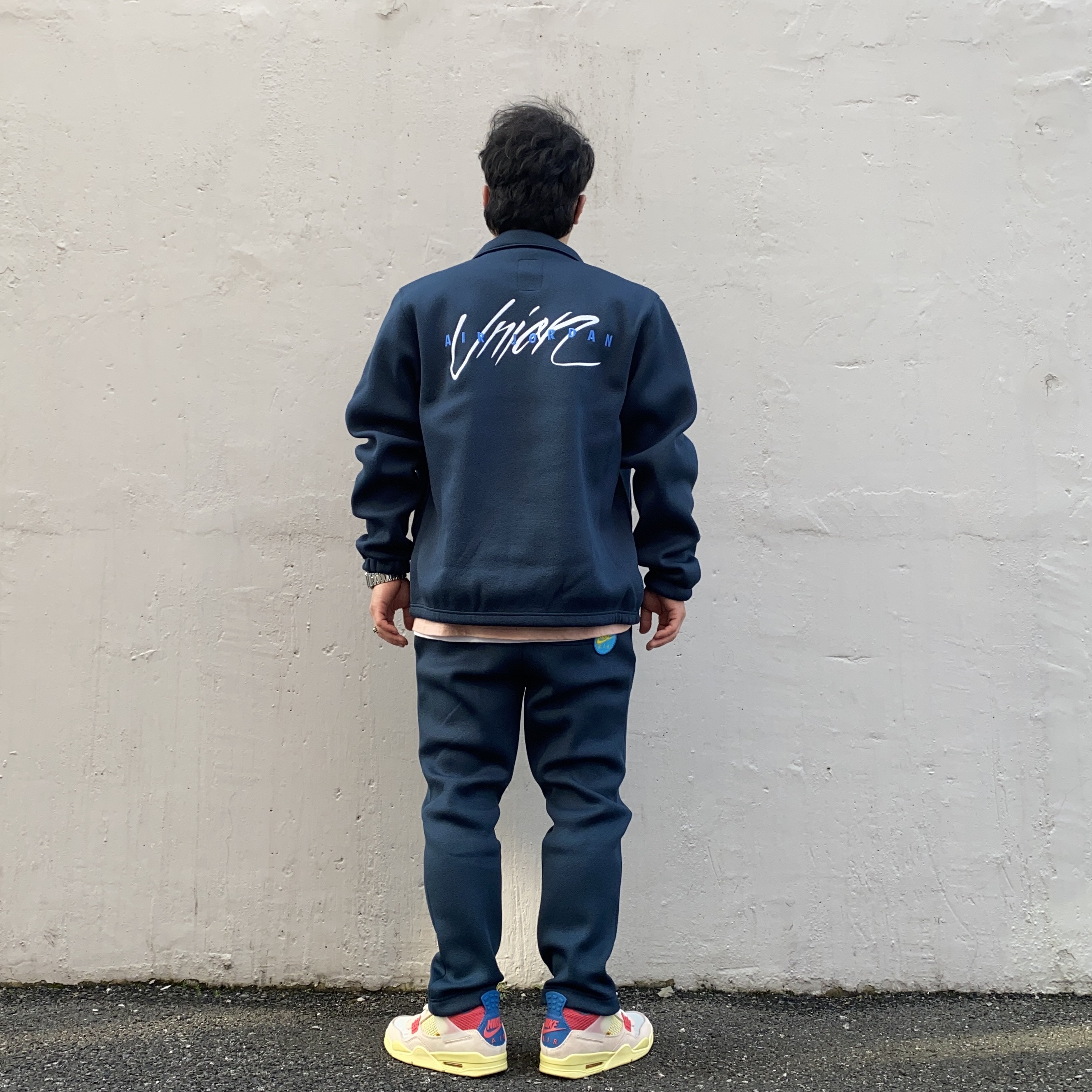 Jordan 4 x Union Retro Guava Ice, Jordan x Union Leisure Pants Navy 착용 스타일