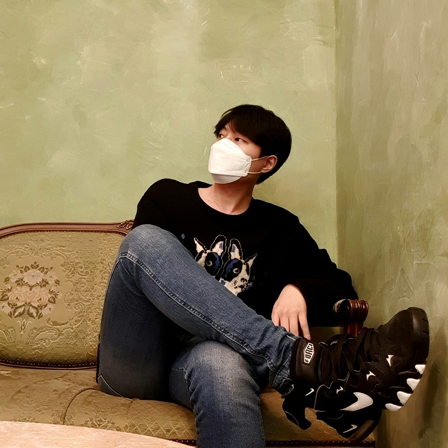 Nike Air Max 2 Strong Black White 착용 스타일