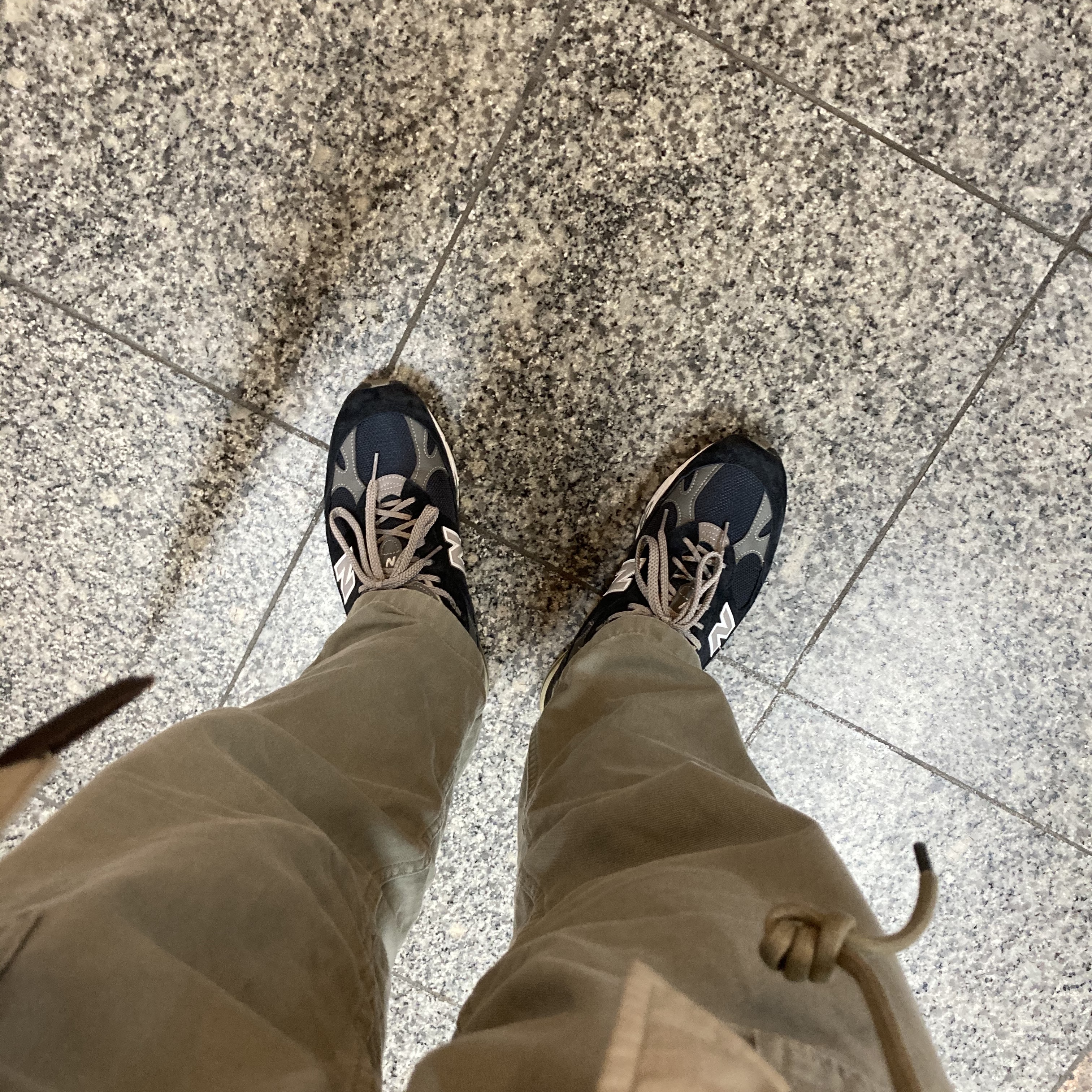 New Balance 991 Made in UK Navy 착용 스타일