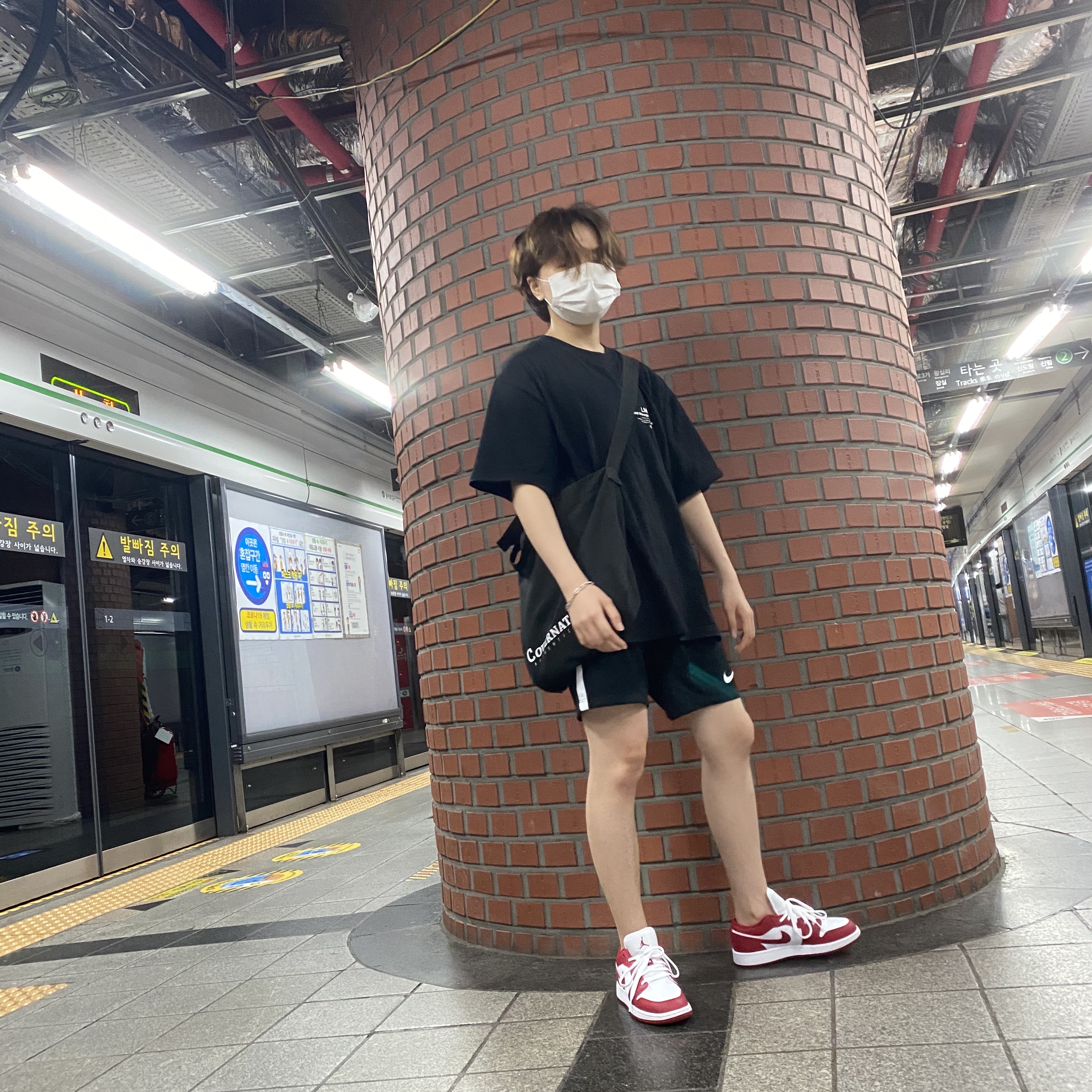 (GS) Jordan 1 Low Gym Red White, Jordan 1 Low Gym Red White 착용 스타일