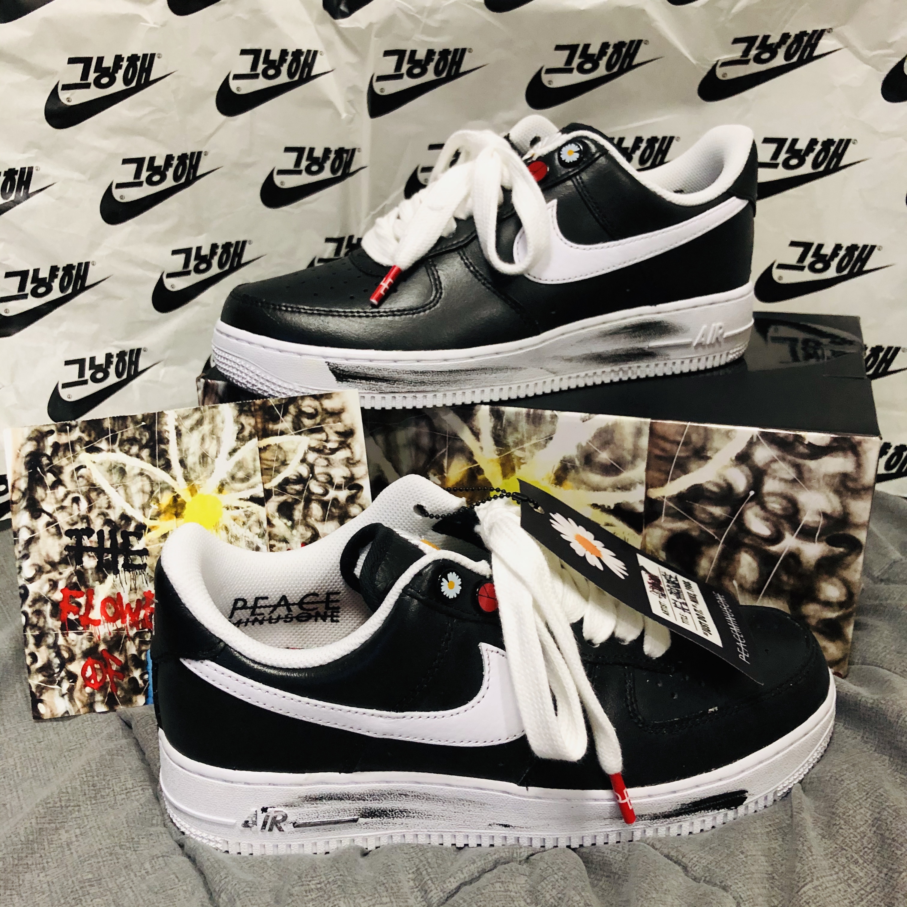 Nike x Peaceminusone Air Force 1 Low Para-Noise 착용 스타일 - 3