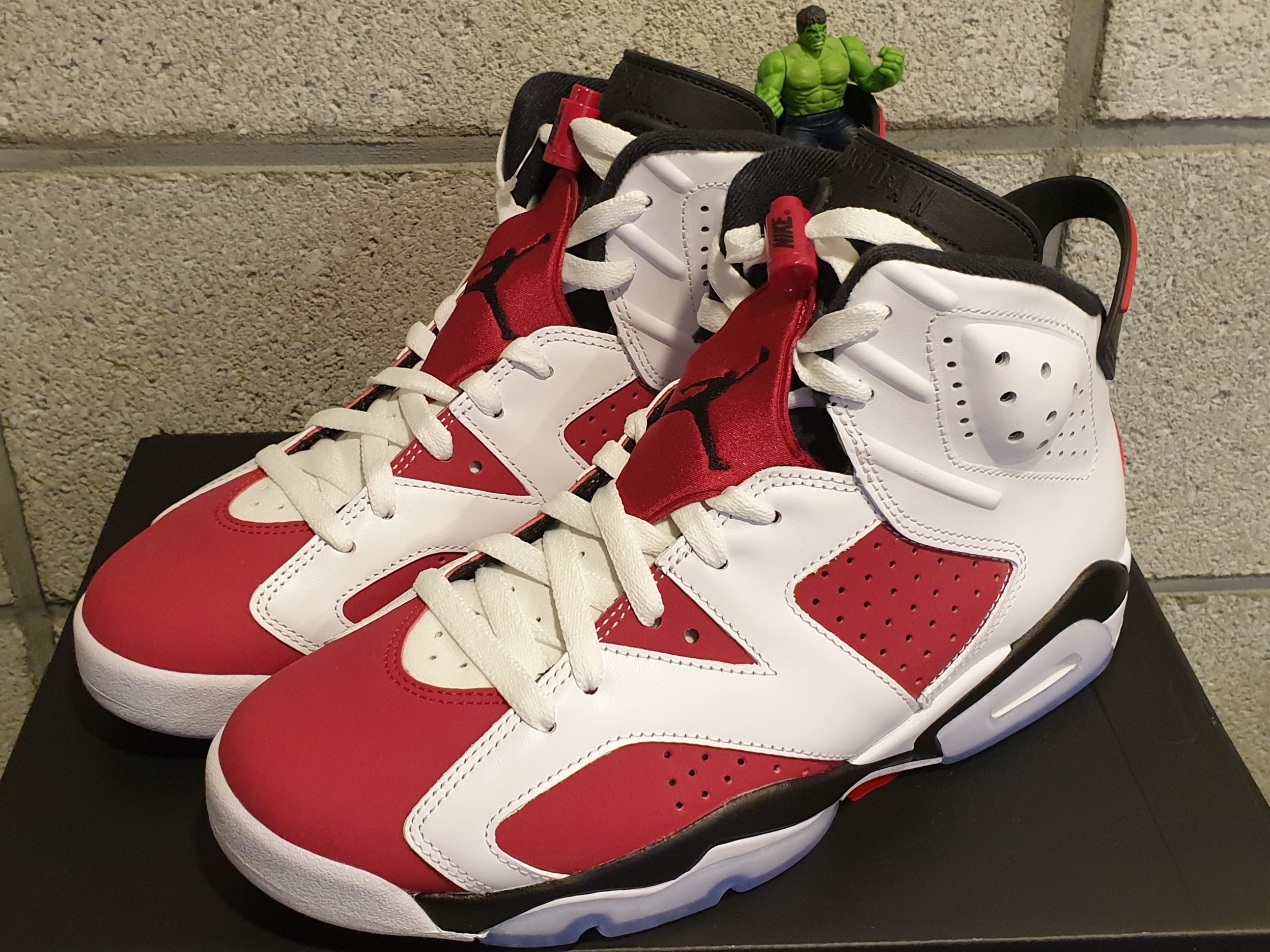 Jordan 6 Retro Carmine 2021 착용 스타일 - 1