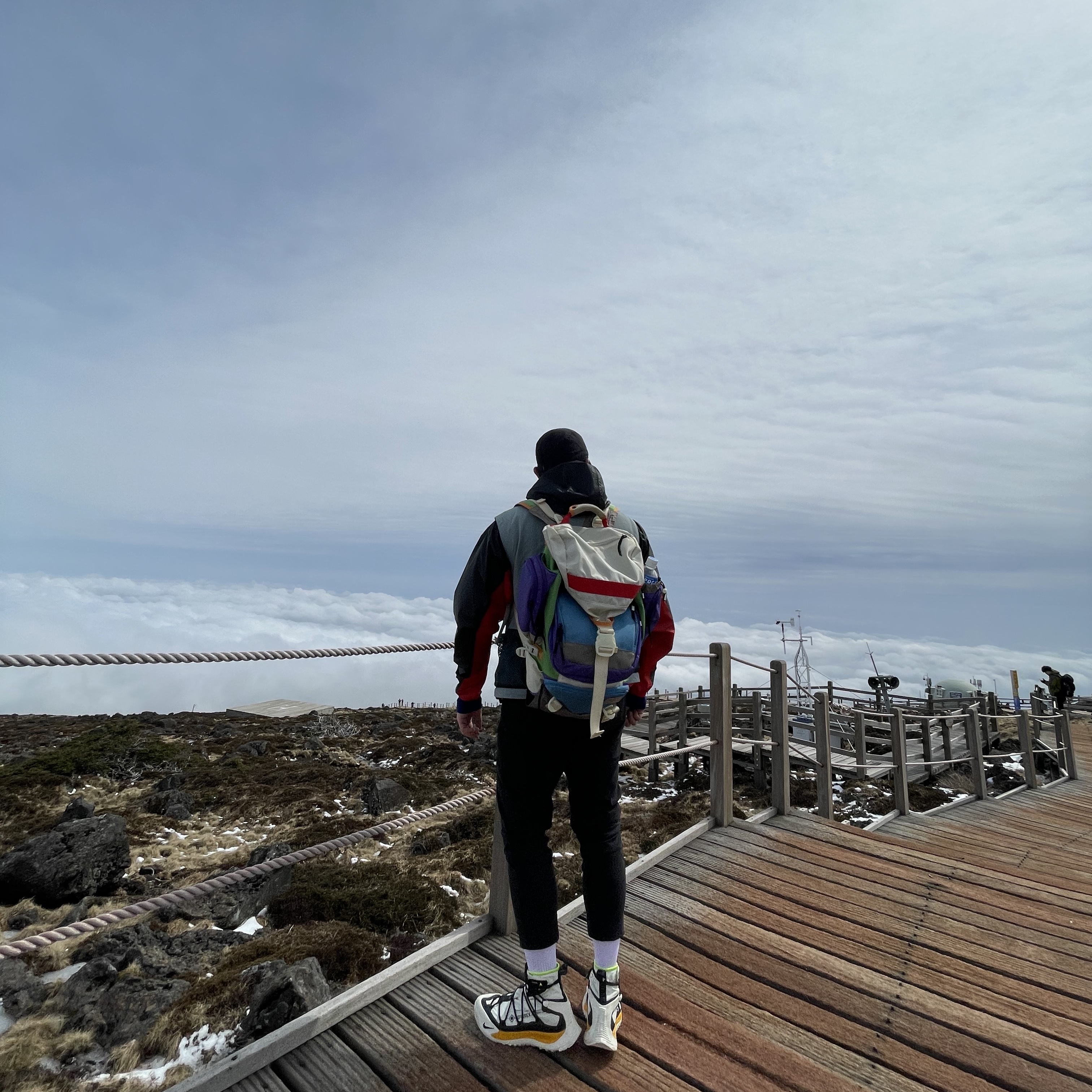 Nike ACG Terra Antarktik Gore-Tex Summit White 착용 스타일