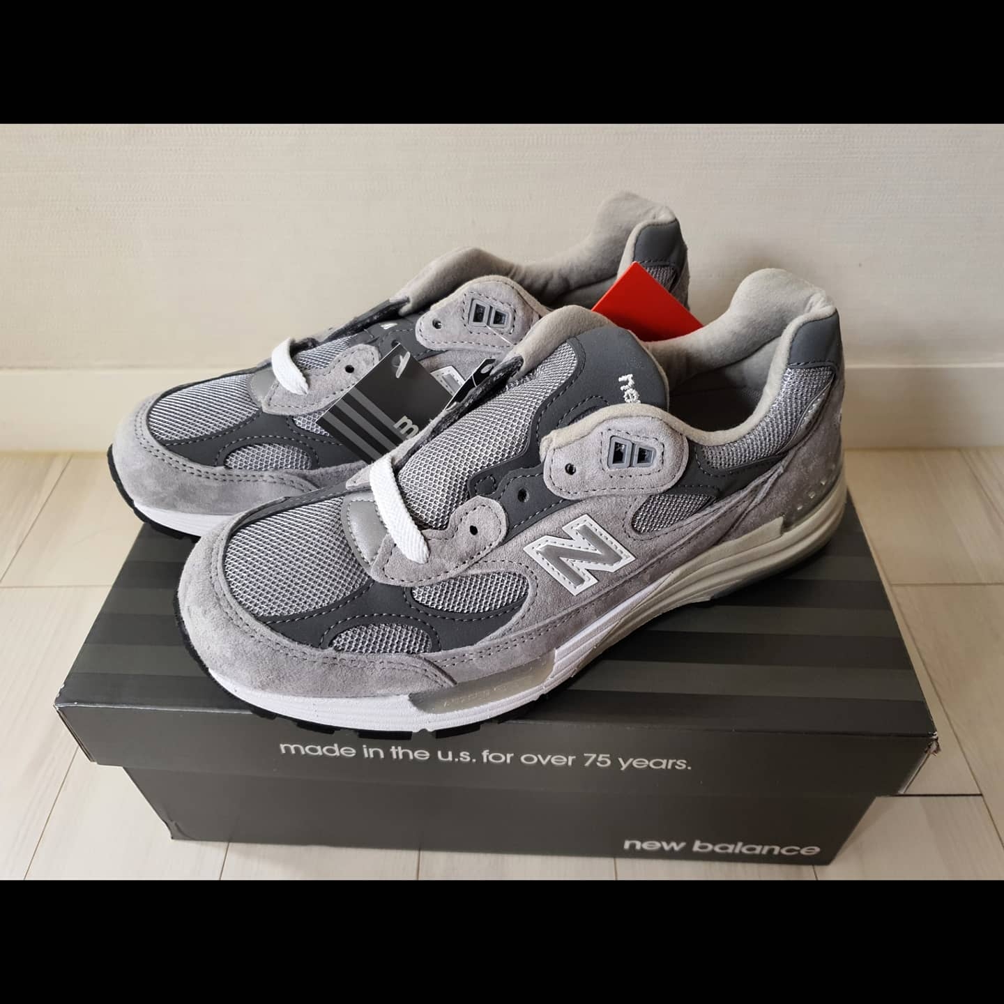 New Balance 992 Made in USA Grey - D Standard 착용 스타일