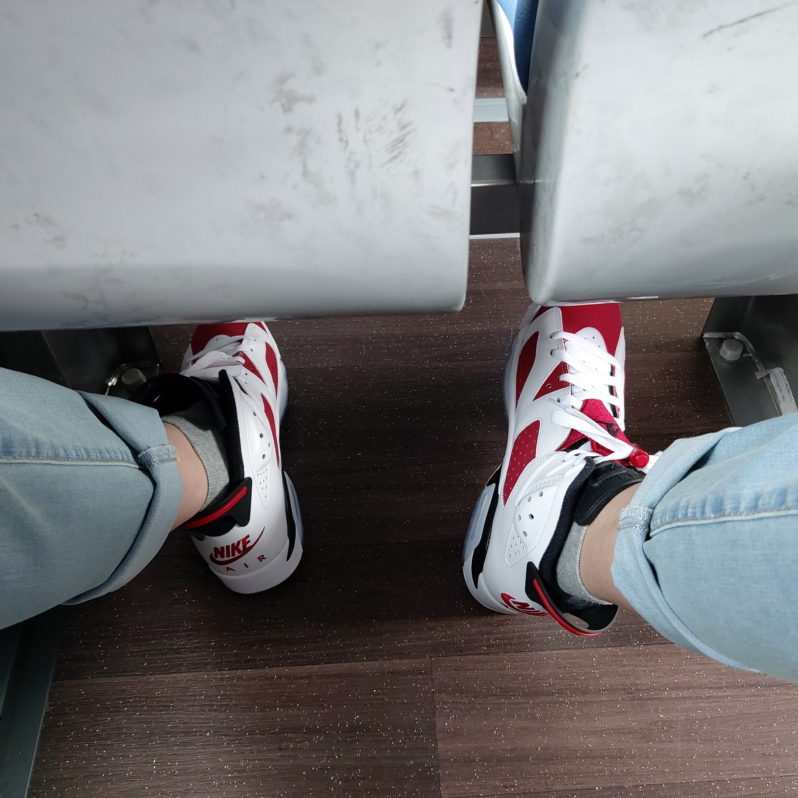 Jordan 6 Retro Carmine 2021 착용 스타일