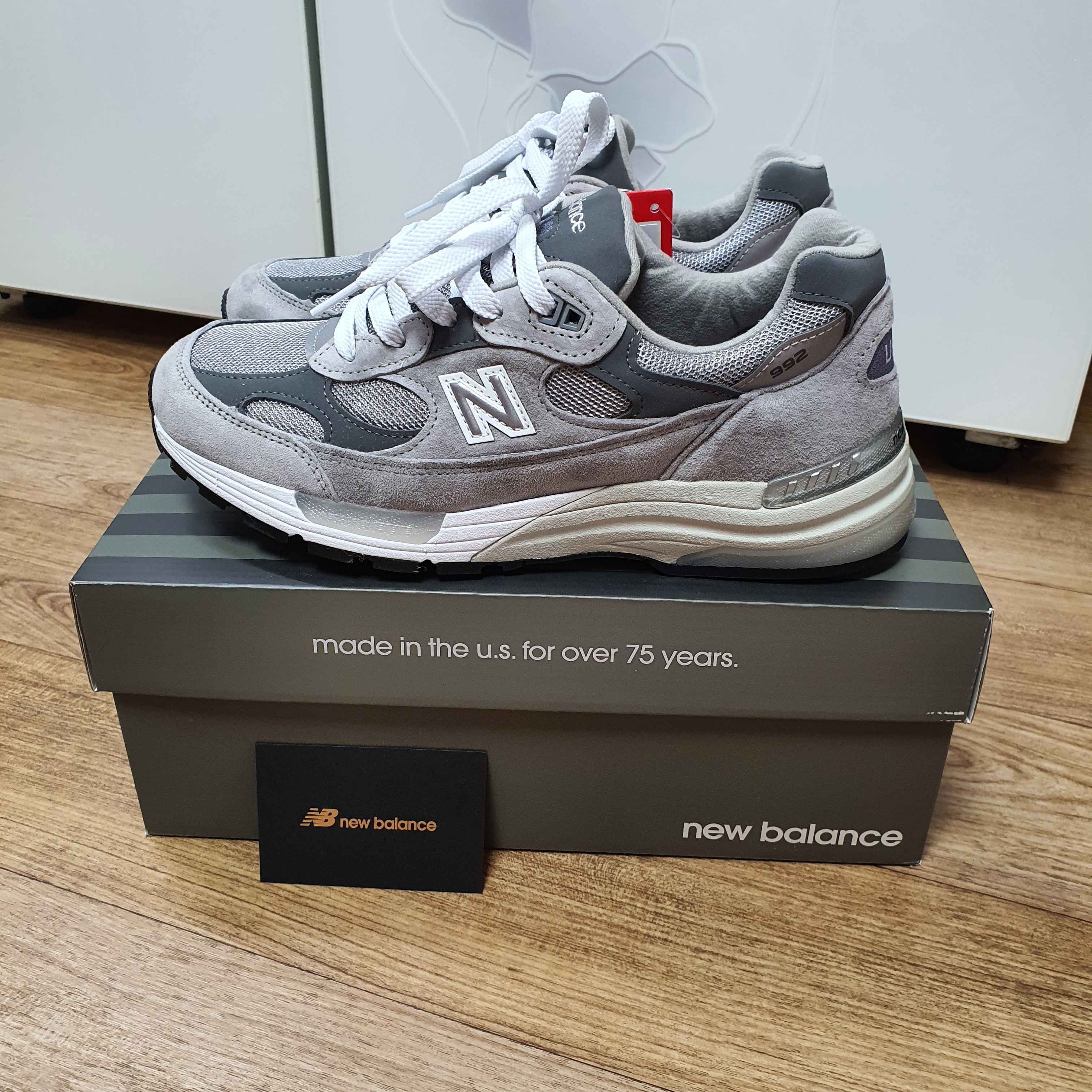 New Balance 992 Made in USA Grey - D Standard 착용 스타일 - 1