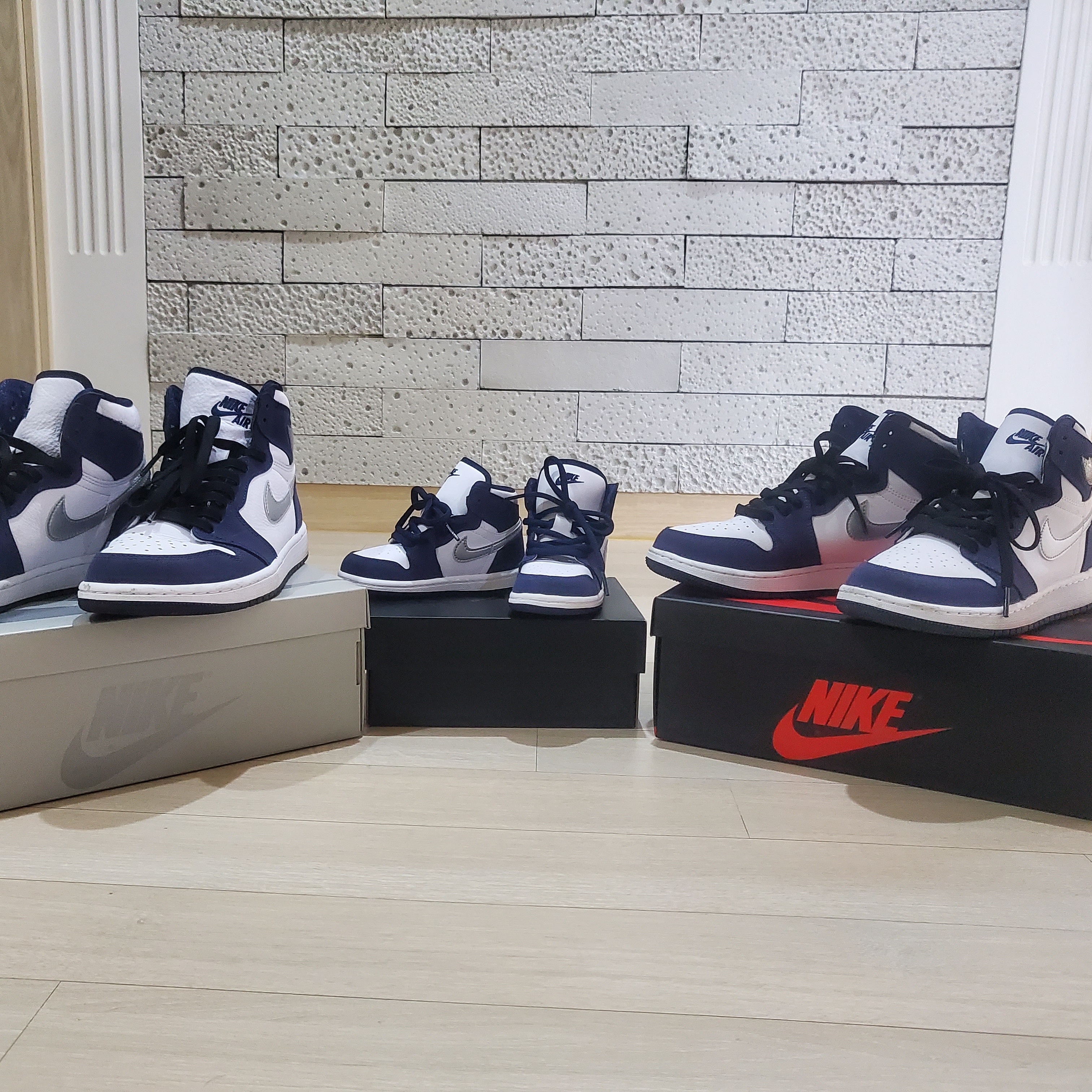 Jordan 1 Retro High OG CO.JP Midnight Navy, (GS) Jordan 1 Retro High OG CO.JP Midnight Navy 착용 스타일 - 2