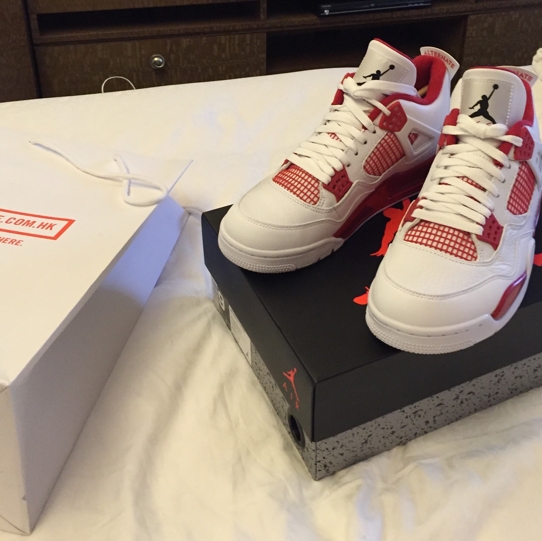 Jordan 4 Retro Alternate 89 착용 스타일