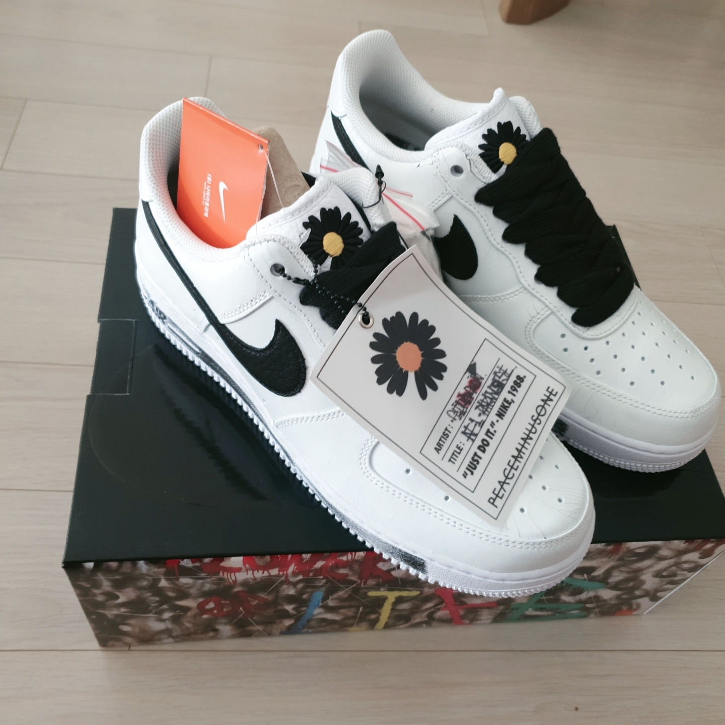 Nike x Peaceminusone Air Force 1 Low Para-Noise 2.0 착용 스타일