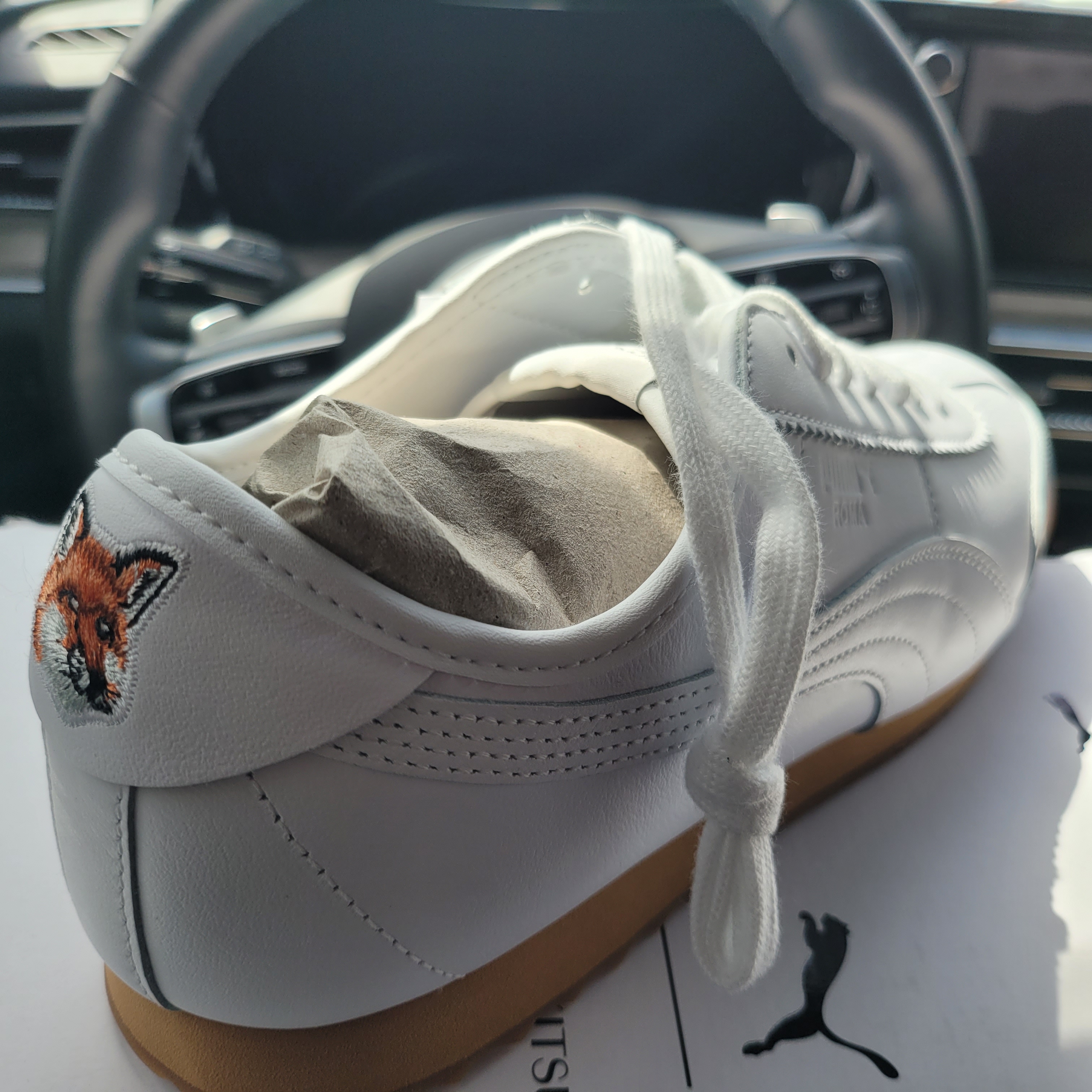 Puma x Maison Kitsune Roma White 착용 스타일 - 2