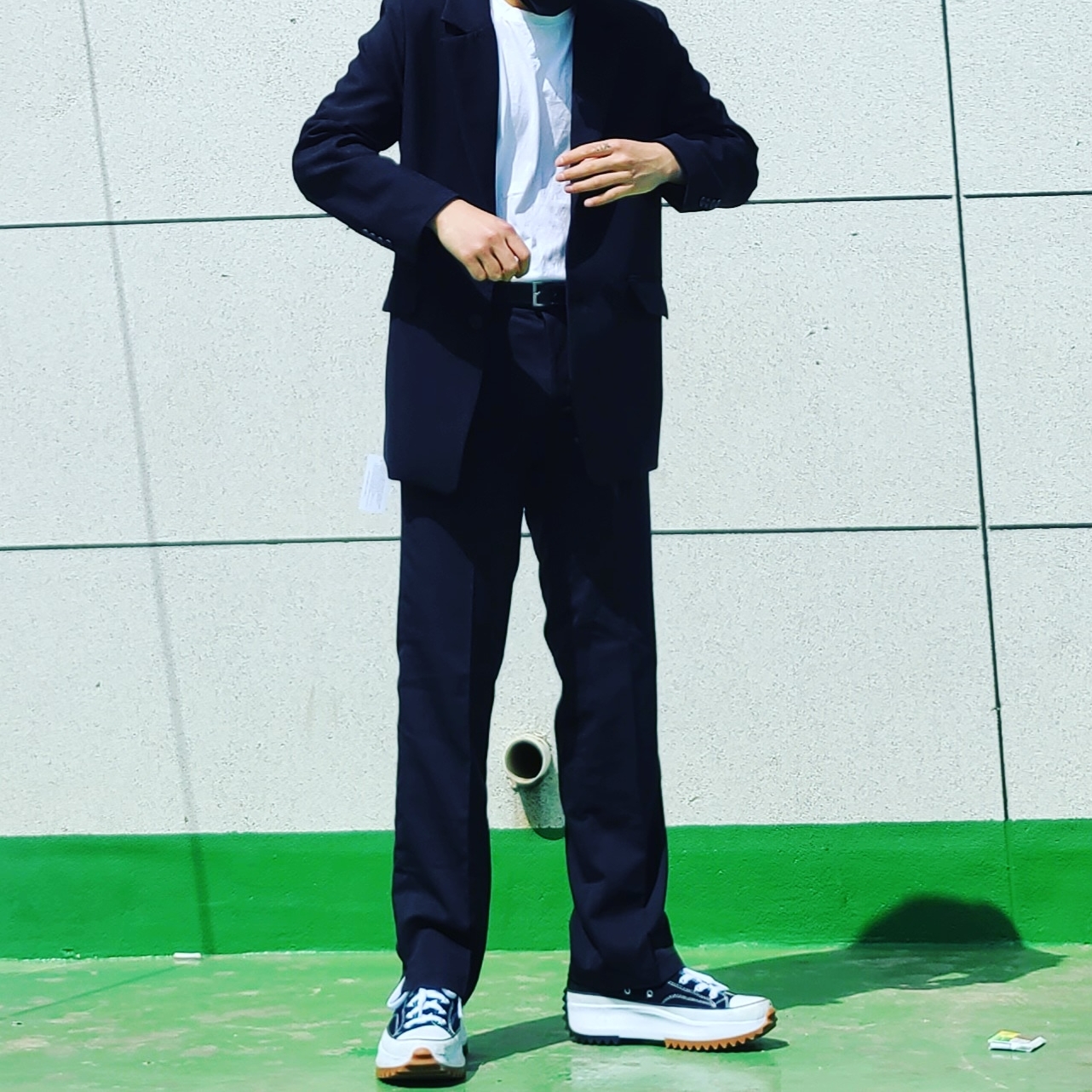 Converse Run Star Hike Hi Black White Gum 착용 스타일