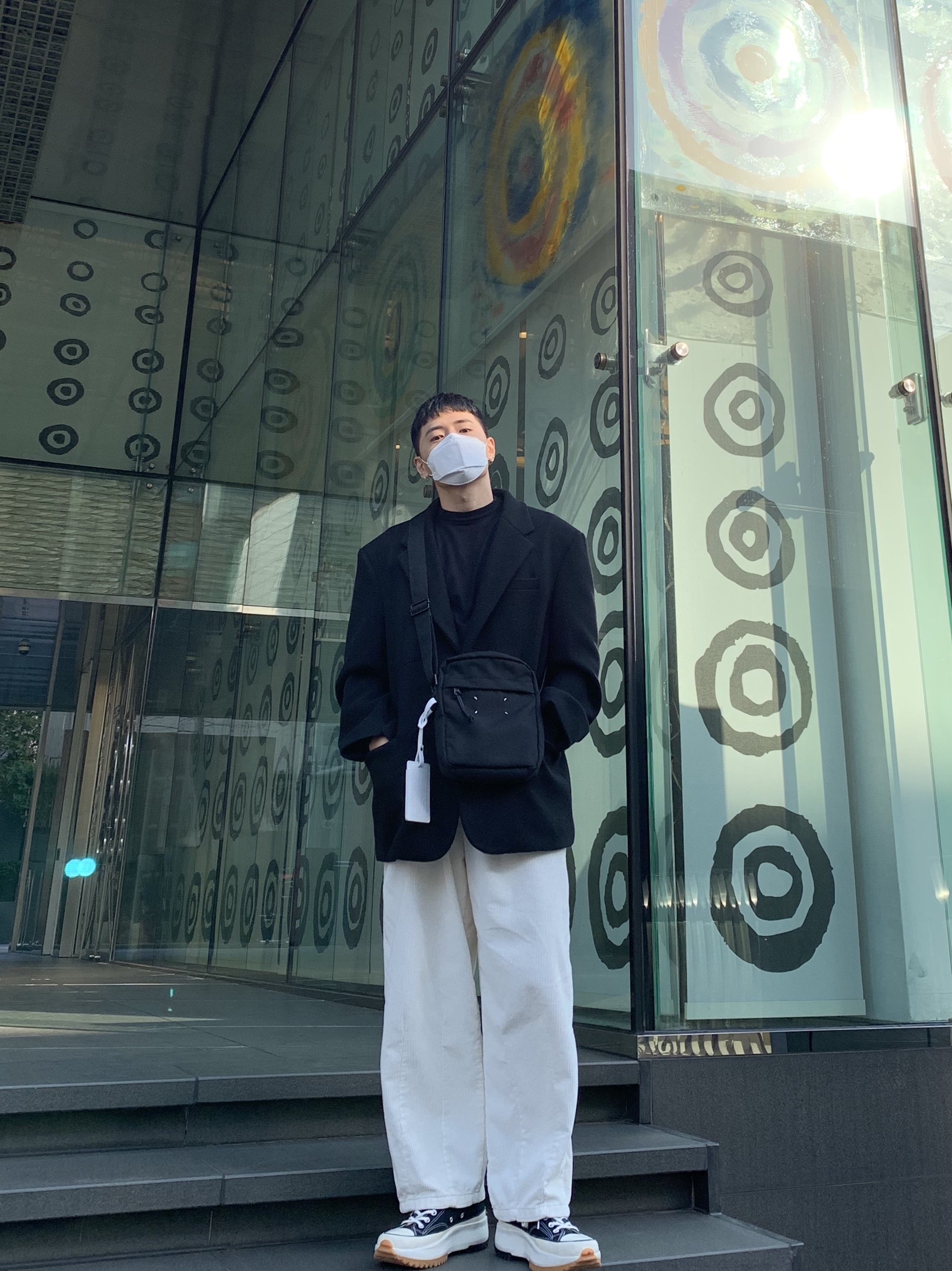 Converse x JW Anderson Run Star Hike Hi Black 착용 스타일 - 1
