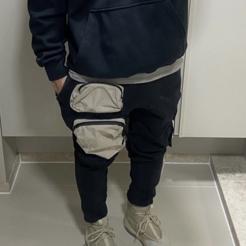 Nike x Travis Scott NRG AG Utility Hoodie Black, Nike x Travis Scott NRG AG Utility Sweatpants Black 착용 스타일 - 4