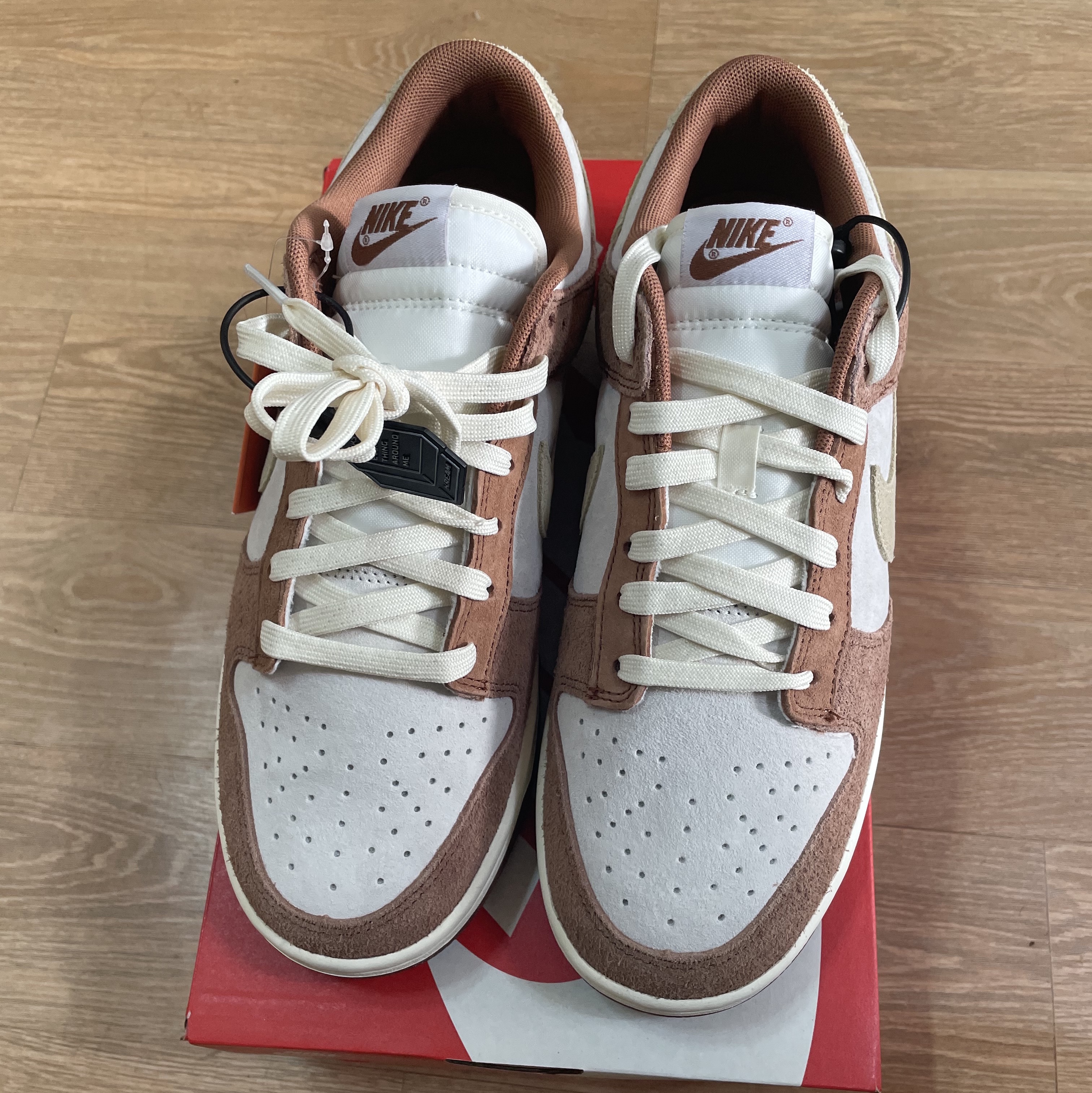 Nike Dunk Low Pro Premium Medium Curry 착용 스타일